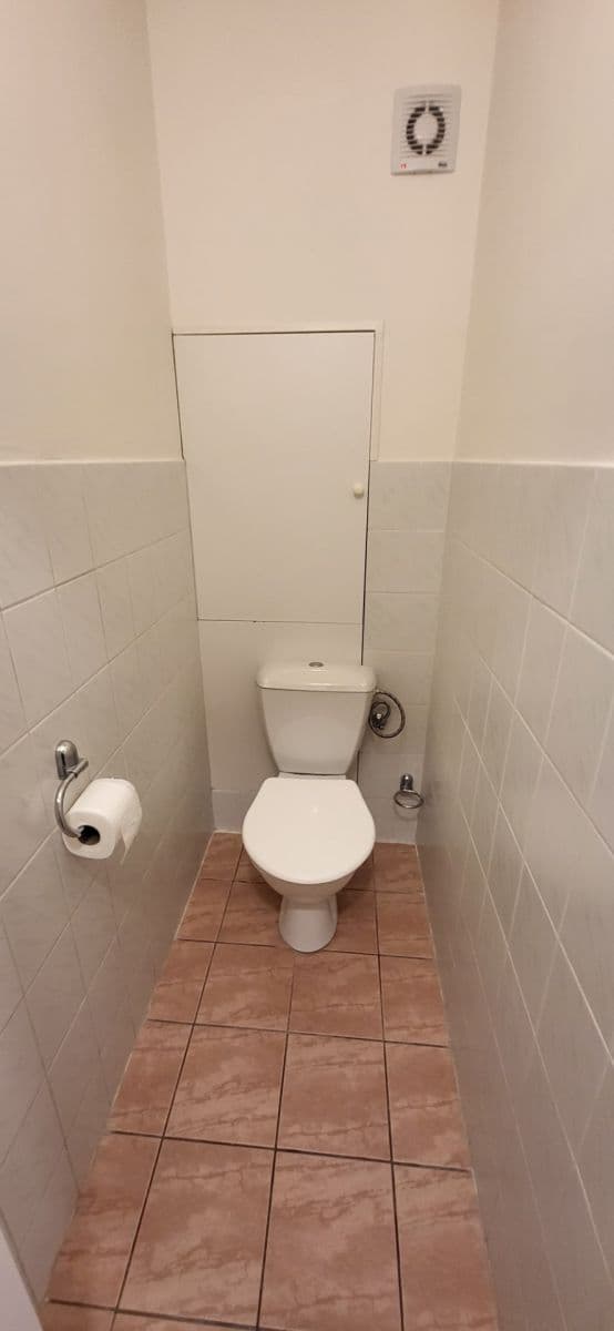 Prenájom bytu 2-izbový 45 m², Přádova, Praha, Praha Prenájom bytu 2-izbový 45 m², Přádova, Praha, Praha