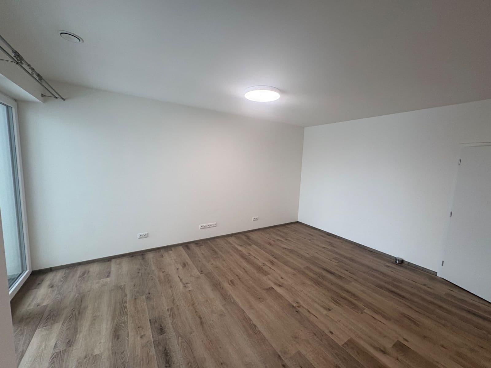 Prenájom bytu 2-izbový 65 m², Okružní, Jihlava, Kraj Vysočina Prenájom bytu 2-izbový 65 m², Okružní, Jihlava, Kraj Vysočina