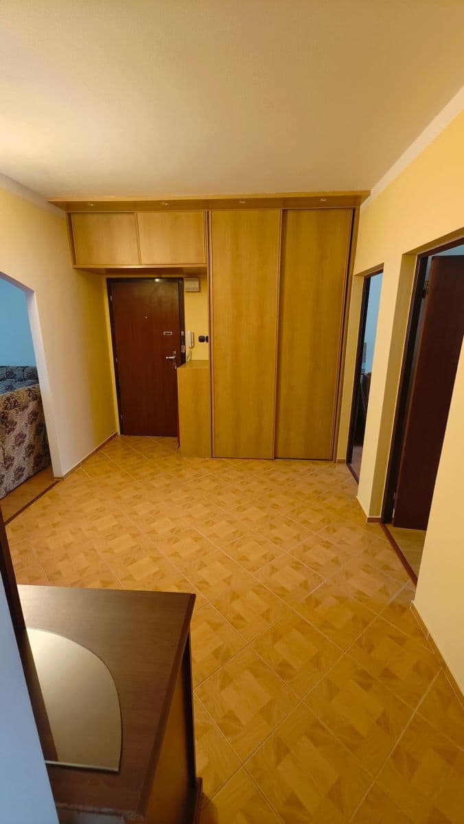 Predaj bytu 4-izbový 82 m², Javornícka, Banská Bystrica, Banskobystrický kraj Predaj bytu 4-izbový 82 m², Javornícka, Banská Bystrica, Banskobystrický kraj