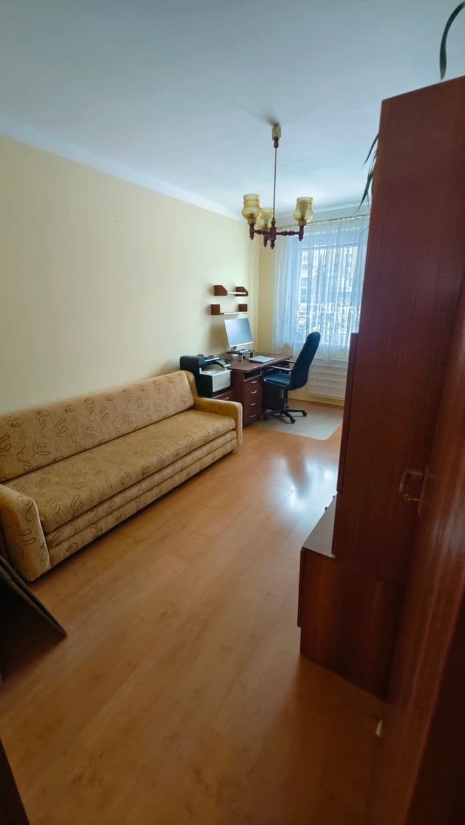 Predaj bytu 4-izbový 82 m², Javornícka, Banská Bystrica, Banskobystrický kraj Predaj bytu 4-izbový 82 m², Javornícka, Banská Bystrica, Banskobystrický kraj