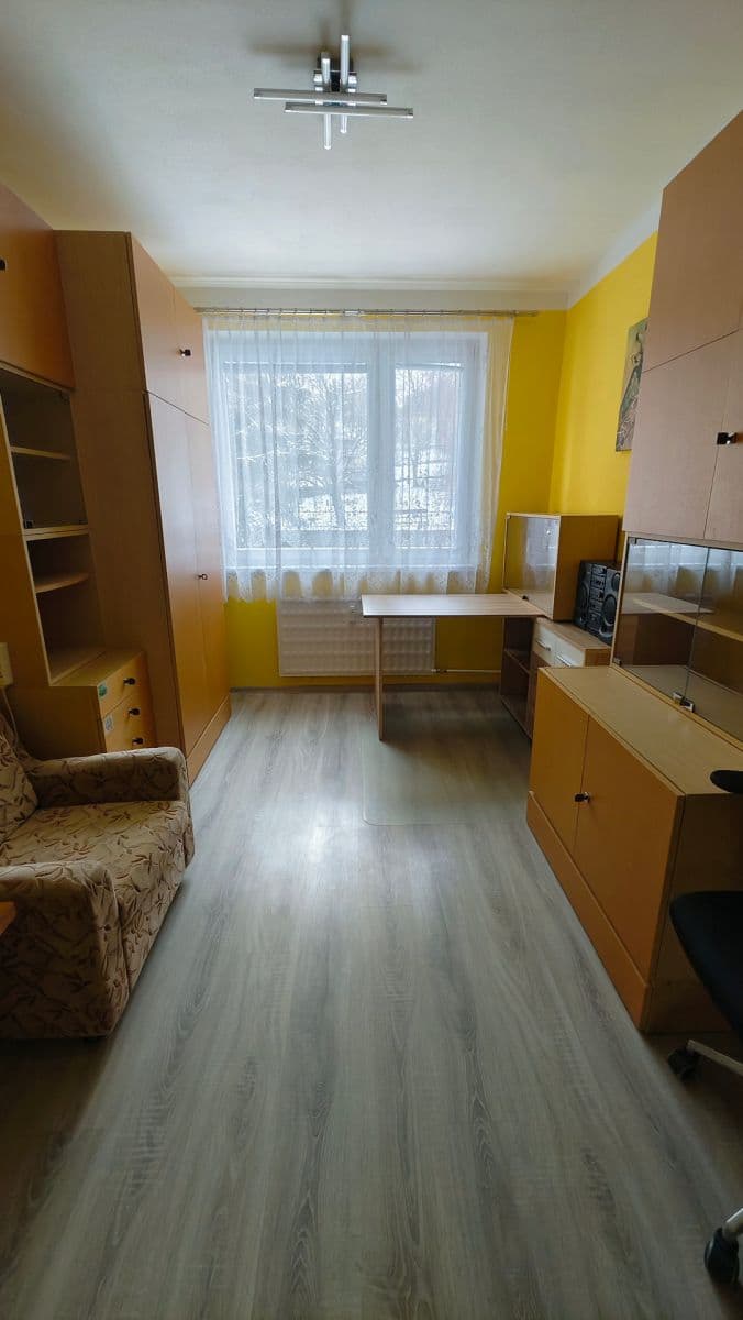 Predaj bytu 4-izbový 82 m², Javornícka, Banská Bystrica, Banskobystrický kraj Predaj bytu 4-izbový 82 m², Javornícka, Banská Bystrica, Banskobystrický kraj