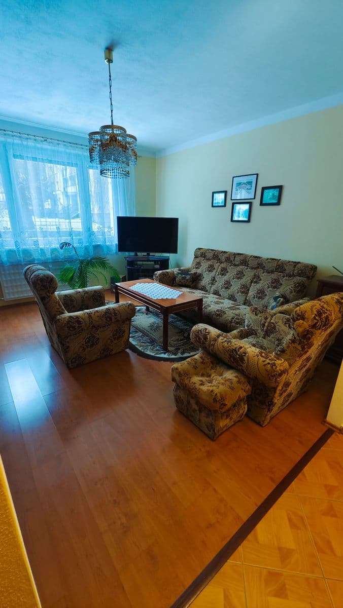 Predaj bytu 4-izbový 82 m², Javornícka, Banská Bystrica, Banskobystrický kraj Predaj bytu 4-izbový 82 m², Javornícka, Banská Bystrica, Banskobystrický kraj