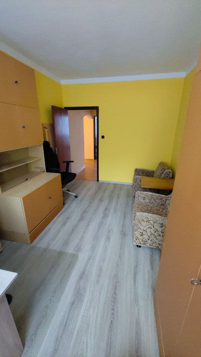 Predaj bytu 4-izbový 82 m², Javornícka, Banská Bystrica, Banskobystrický kraj Predaj bytu 4-izbový 82 m², Javornícka, Banská Bystrica, Banskobystrický kraj