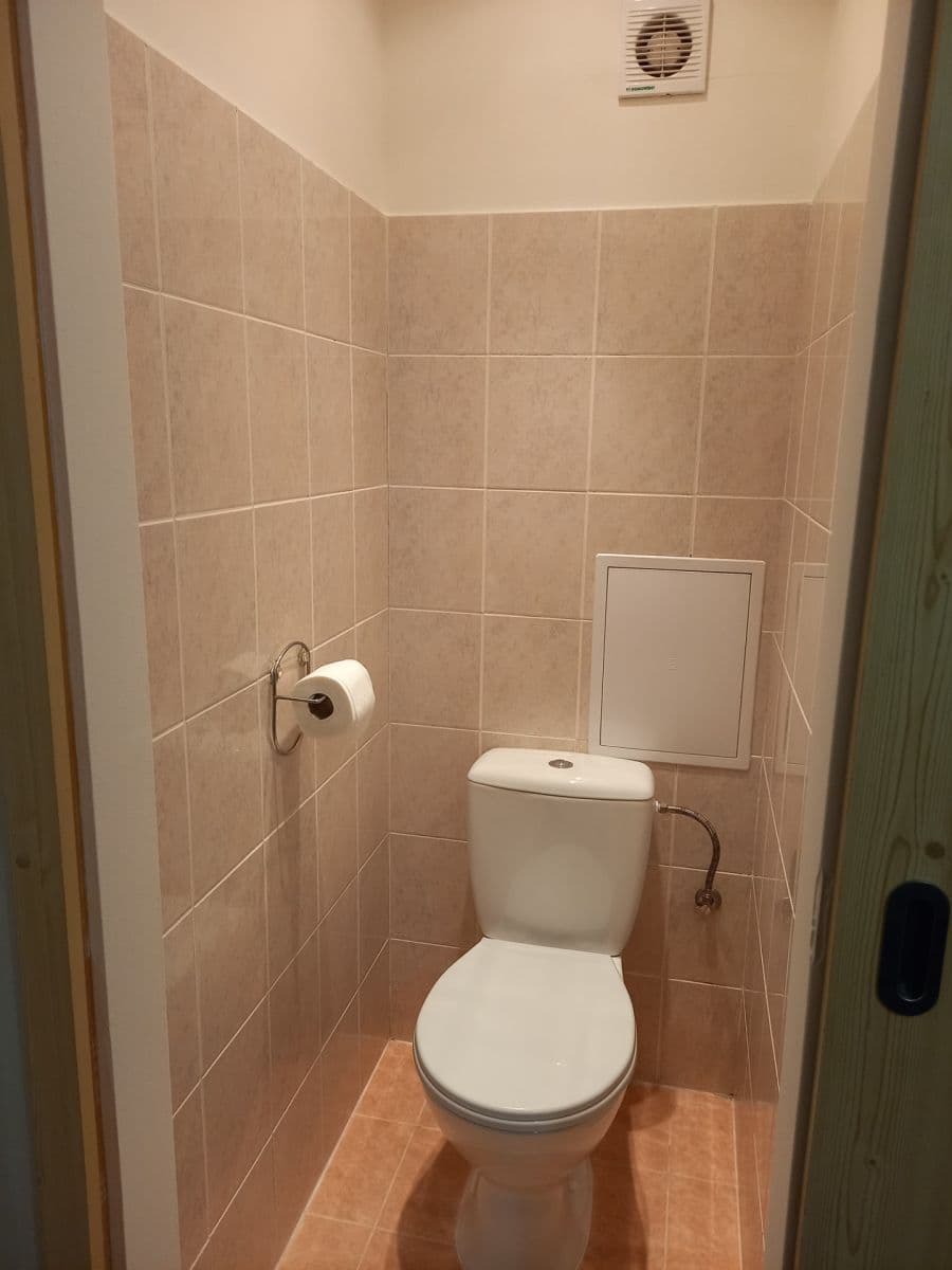 Prenájom bytu 1-izbový 35 m², Kojetická, Neratovice, Středočeský kraj Prenájom bytu 1-izbový 35 m², Kojetická, Neratovice, Středočeský kraj