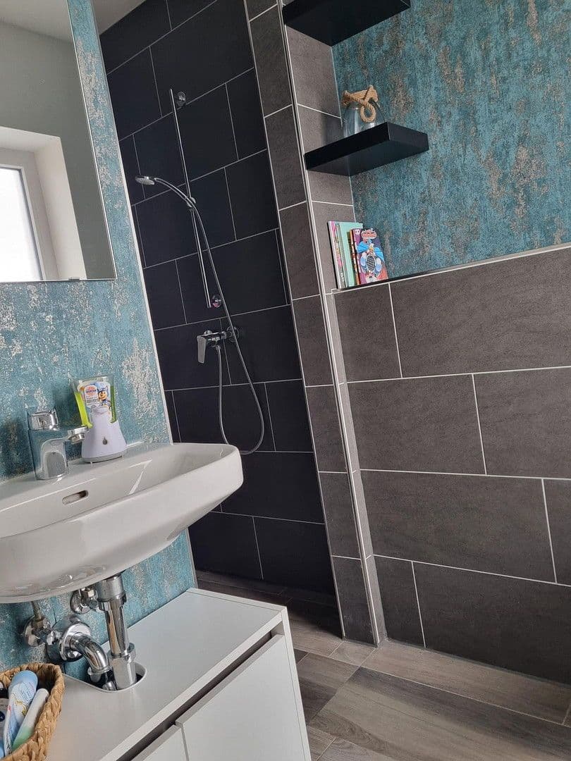 Predaj domu 173 m², pozemek 706 m², Harsefeld, Dolné Sasko Predaj domu 173 m², pozemek 706 m², Harsefeld, Dolné Sasko