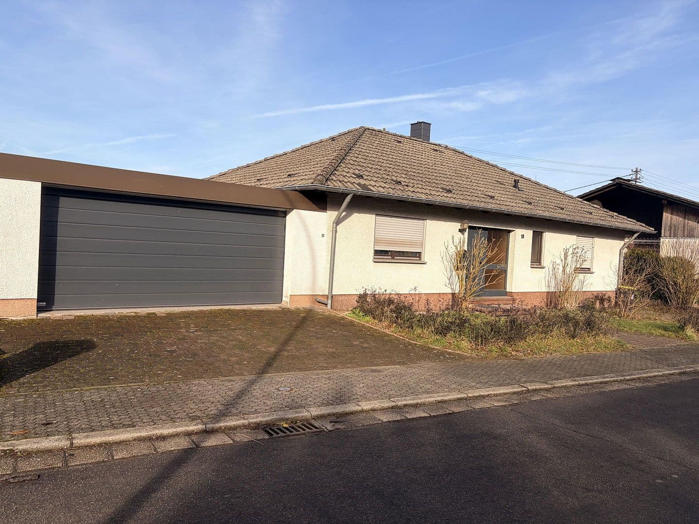 Predaj domu 222 m², pozemek 678 m², An der Hümes 18, Marpingen, Sársko Predaj domu 222 m², pozemek 678 m², An der Hümes 18, Marpingen, Sársko