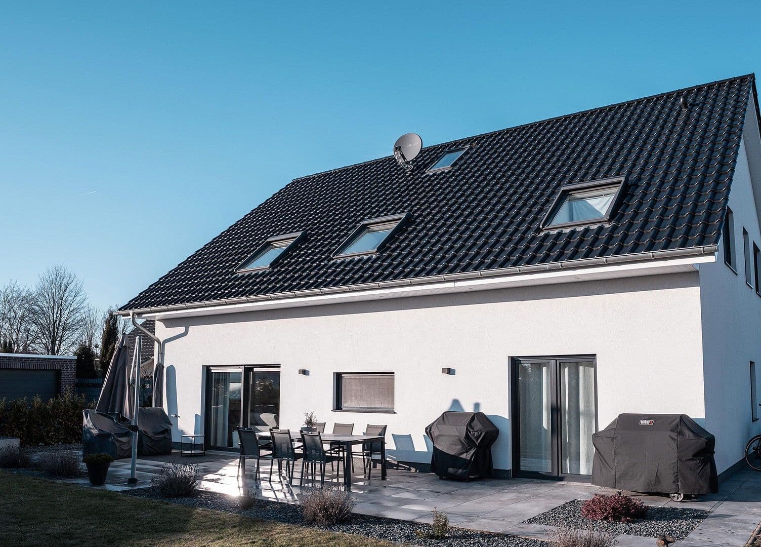 Predaj domu 221 m², pozemek 628 m², Vechelde, Dolné Sasko Predaj domu 221 m², pozemek 628 m², Vechelde, Dolné Sasko