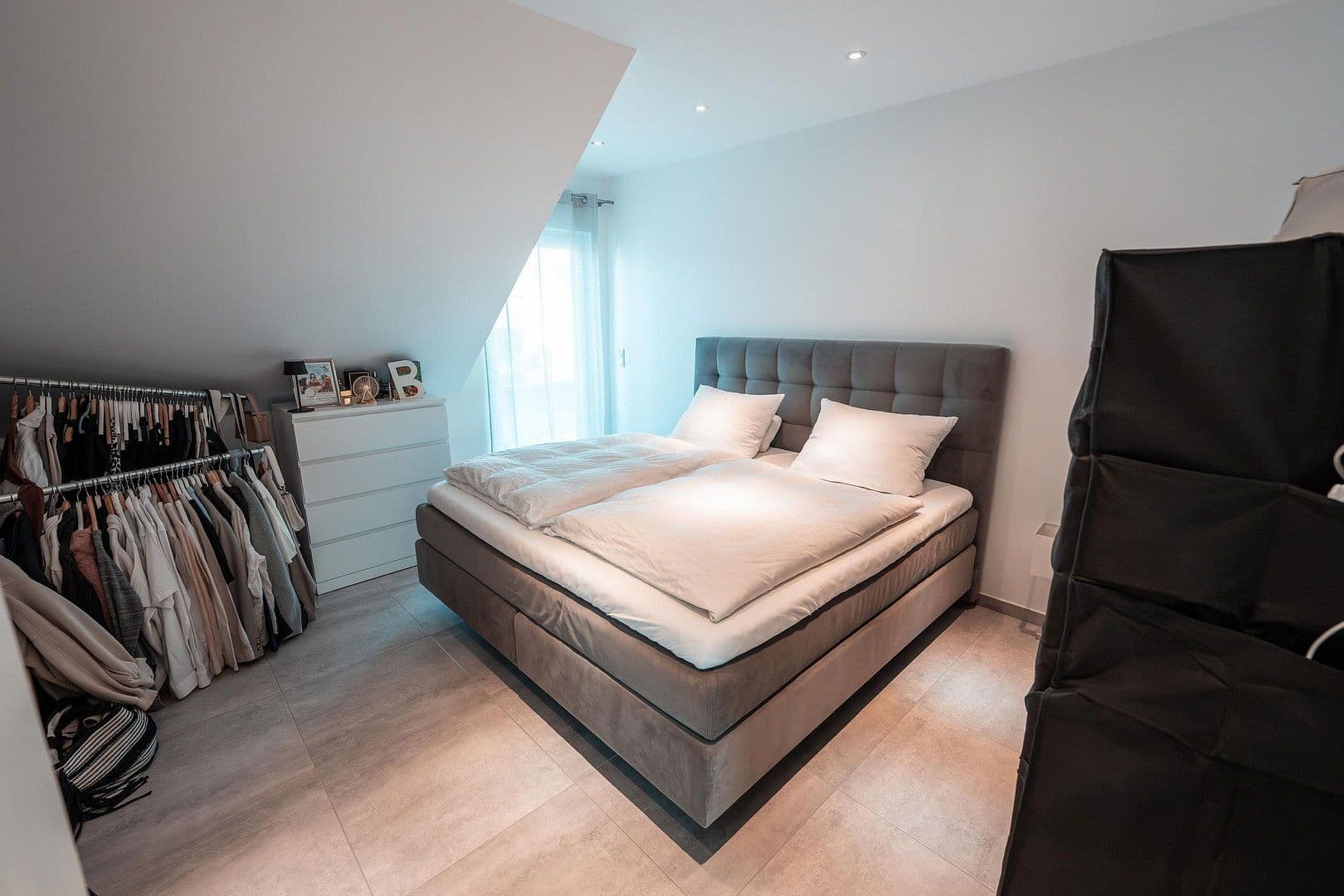 Predaj domu 221 m², pozemek 628 m², Vechelde, Dolné Sasko Predaj domu 221 m², pozemek 628 m², Vechelde, Dolné Sasko