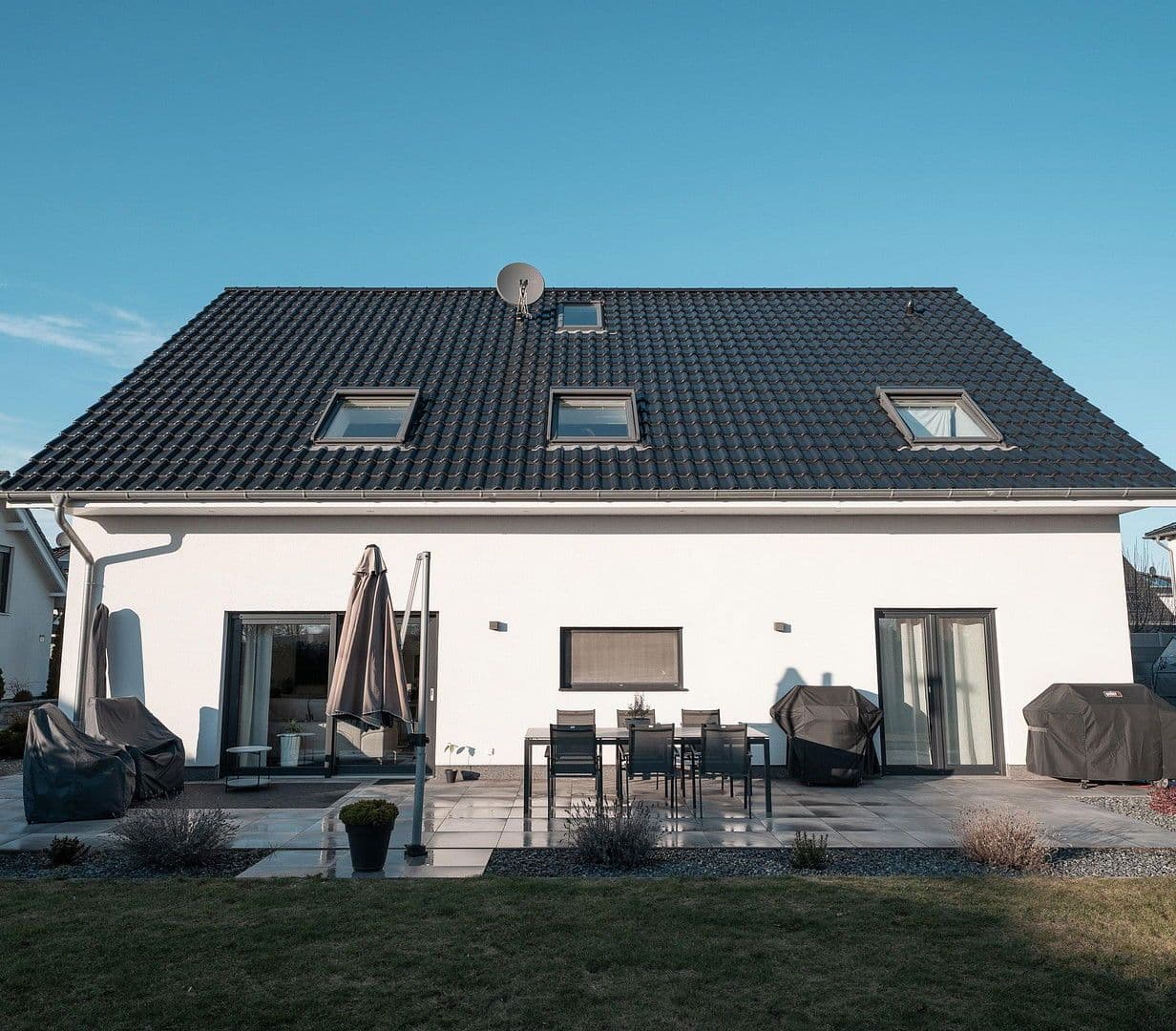 Predaj domu 221 m², pozemek 628 m², Vechelde, Dolné Sasko Predaj domu 221 m², pozemek 628 m², Vechelde, Dolné Sasko