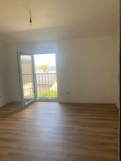 Predaj domu 250 m², pozemek 297 m², Rotäcker xx, Malsch, Bádensko-Wurttembersko Predaj domu 250 m², pozemek 297 m², Rotäcker xx, Malsch, Bádensko-Wurttembersko