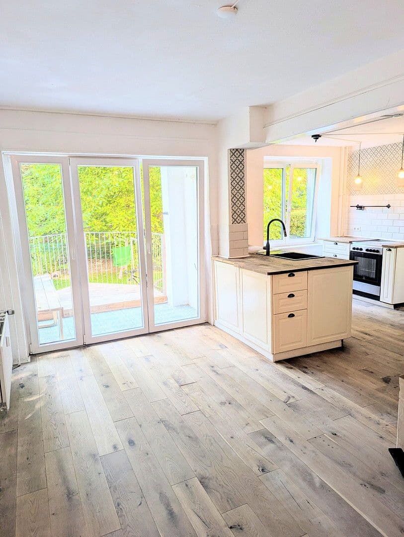 Predaj bytu 2-izbový 68 m², Hindenburgstraße, 12, Konstanz, Bádensko-Wurttembersko Predaj bytu 2-izbový 68 m², Hindenburgstraße, 12, Konstanz, Bádensko-Wurttembersko