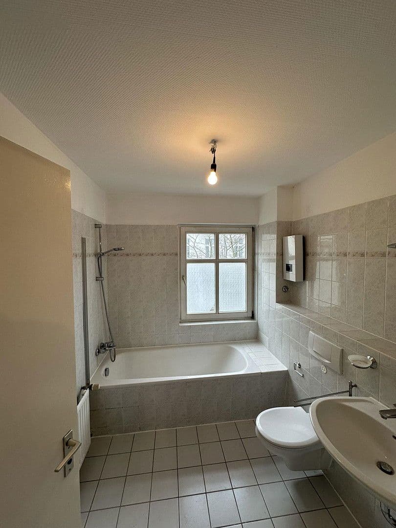 Prenájom bytu 2-izbový 75 m², Berlin, Berlín Prenájom bytu 2-izbový 75 m², Berlin, Berlín