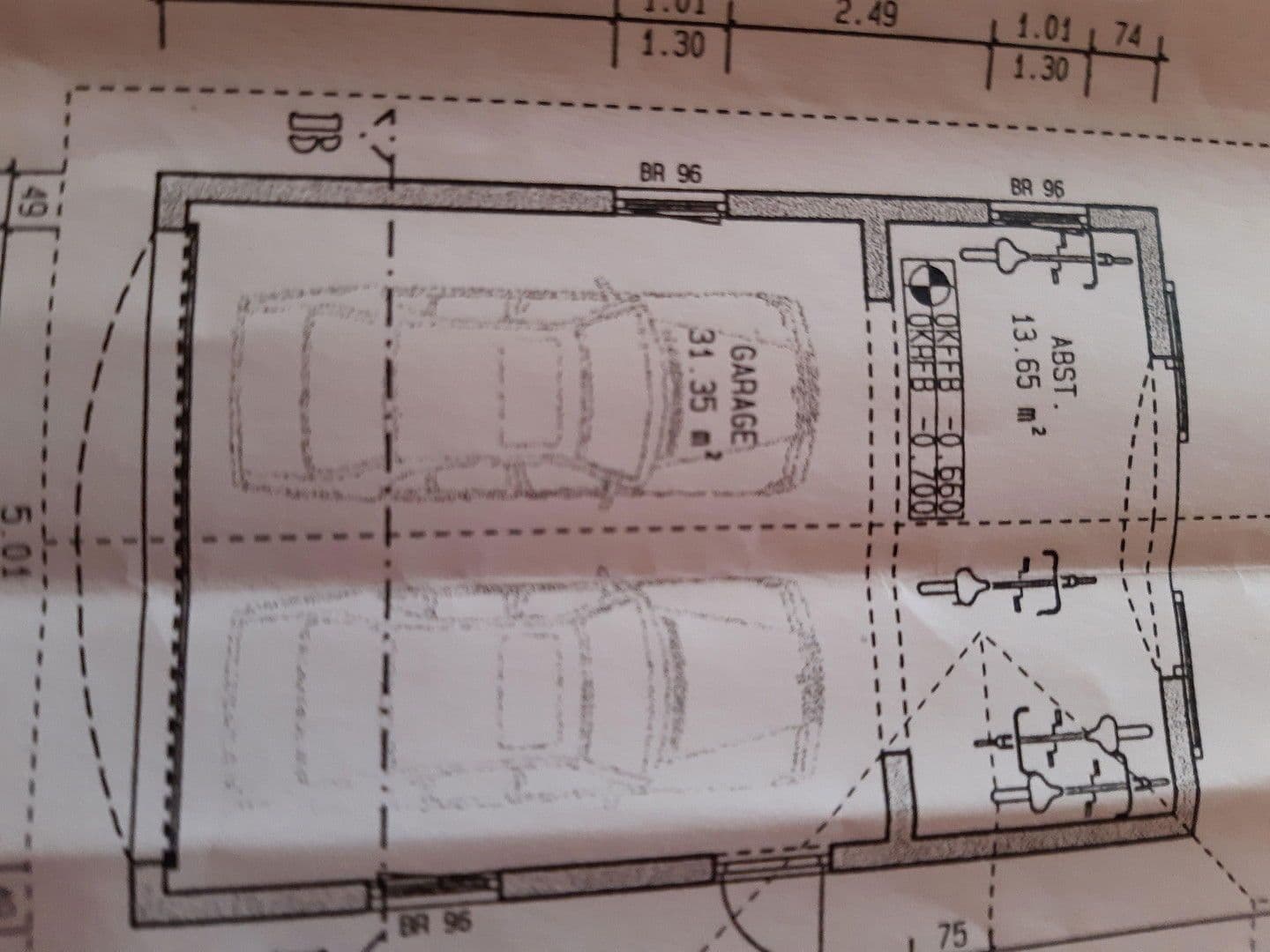 Predaj domu 220 m², pozemek 2.040 m², Homberg (Efze), Hesensko Predaj domu 220 m², pozemek 2.040 m², Homberg (Efze), Hesensko