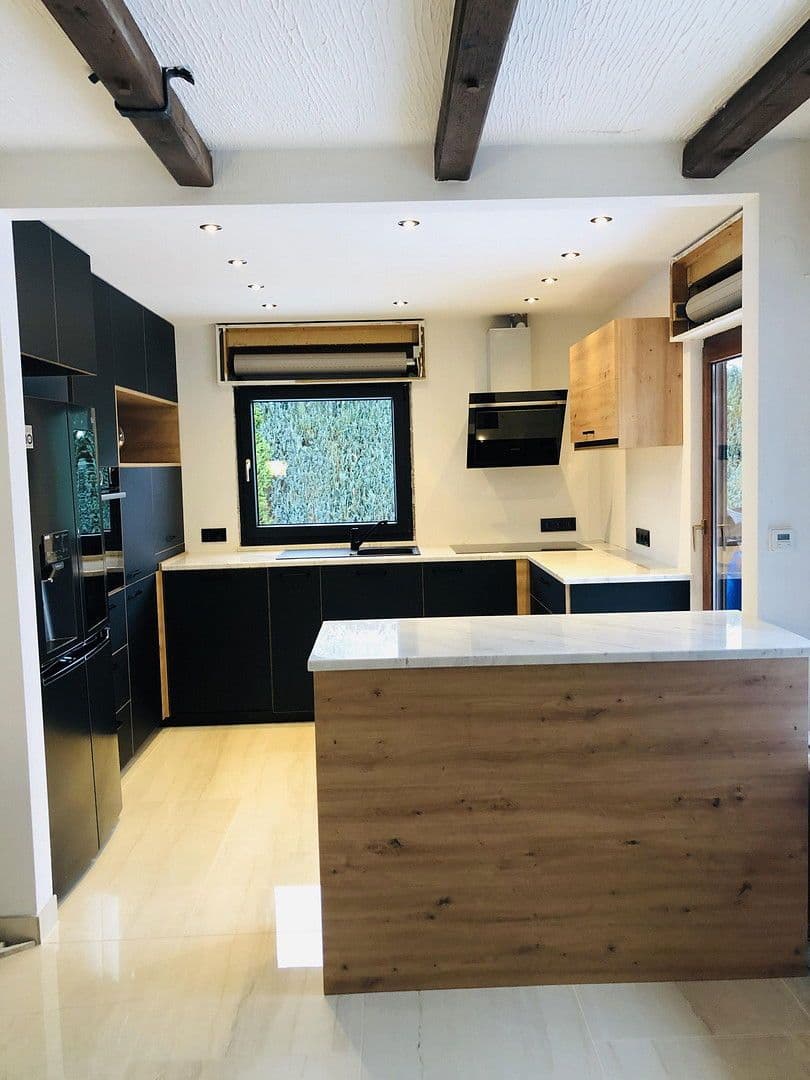 Predaj domu 216 m², pozemek 745 m², Werdohl, Severné Porýnie - Westfálsko Predaj domu 216 m², pozemek 745 m², Werdohl, Severné Porýnie - Westfálsko