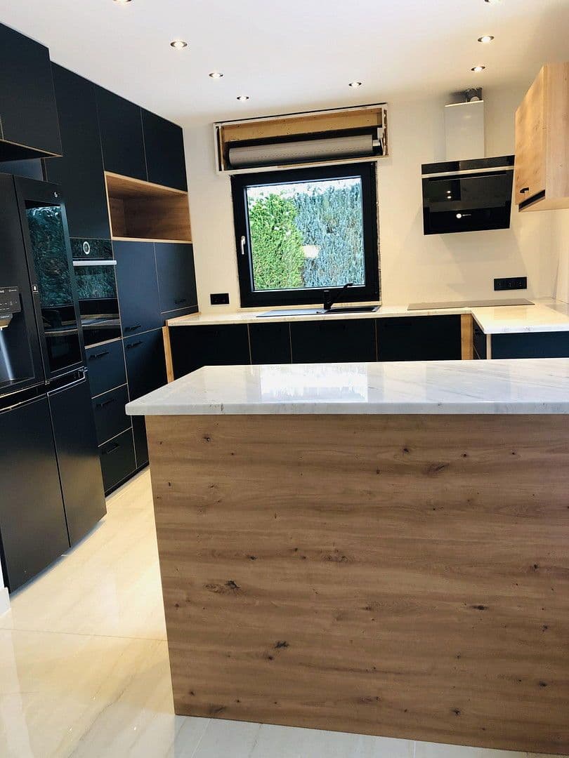 Predaj domu 216 m², pozemek 745 m², Werdohl, Severné Porýnie - Westfálsko Predaj domu 216 m², pozemek 745 m², Werdohl, Severné Porýnie - Westfálsko