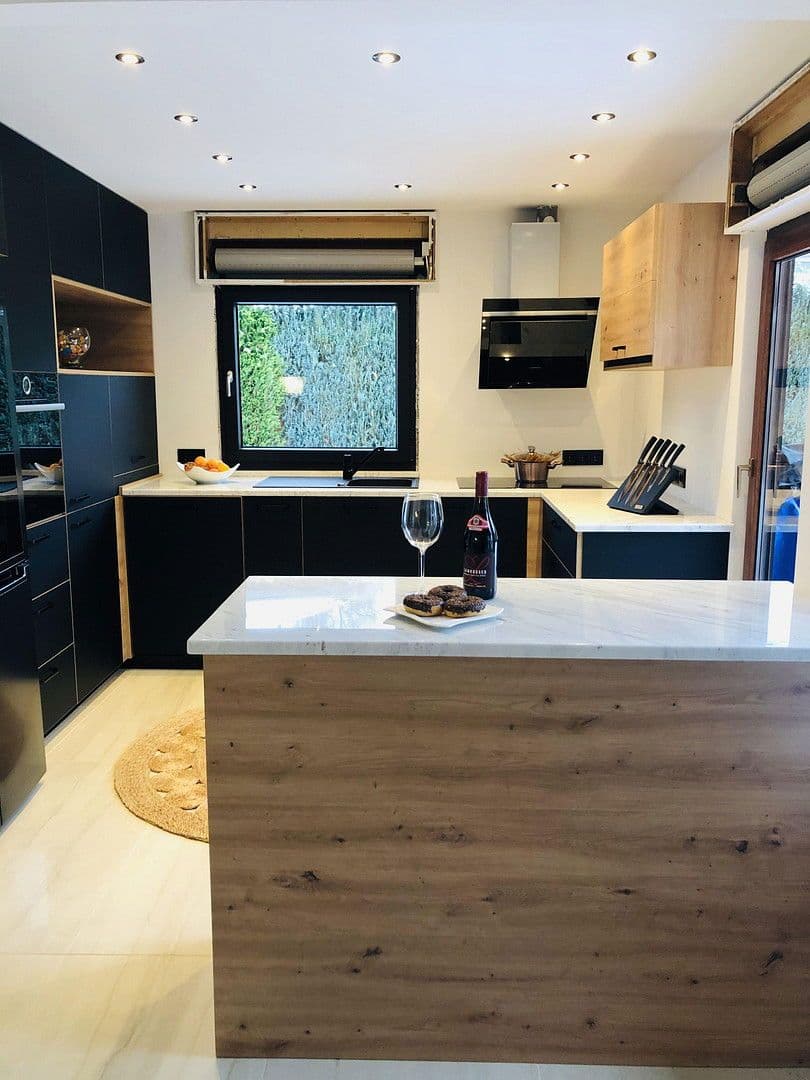 Predaj domu 216 m², pozemek 745 m², Werdohl, Severné Porýnie - Westfálsko Predaj domu 216 m², pozemek 745 m², Werdohl, Severné Porýnie - Westfálsko