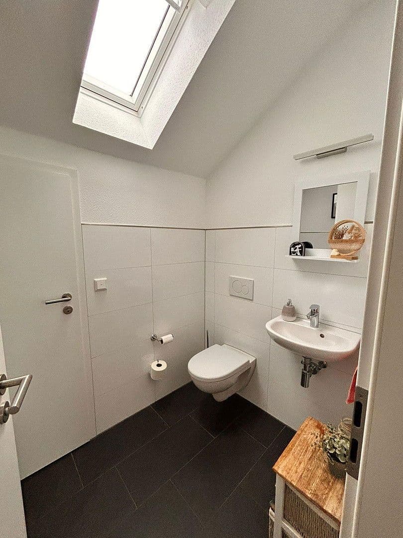 Prenájom bytu 3-izbový 98 m², Hamm, Severné Porýnie - Westfálsko Prenájom bytu 3-izbový 98 m², Hamm, Severné Porýnie - Westfálsko