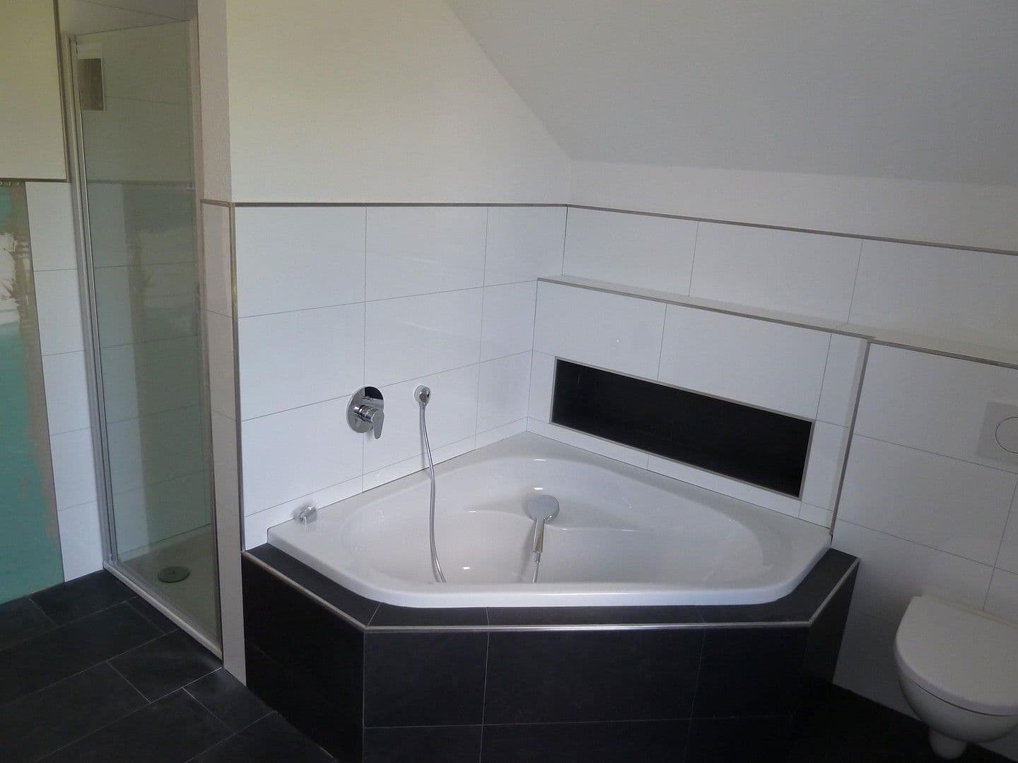 Prenájom bytu 3-izbový 98 m², Hamm, Severné Porýnie - Westfálsko Prenájom bytu 3-izbový 98 m², Hamm, Severné Porýnie - Westfálsko