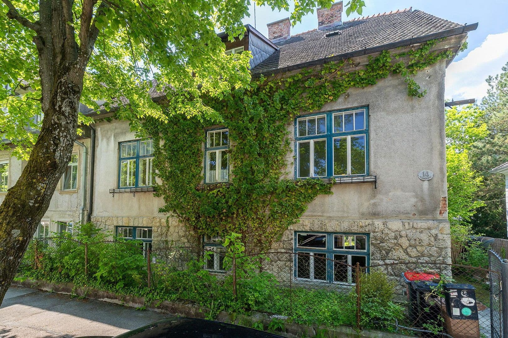 Predaj domu 282 m², pozemek 575 m², Eichwaldgasse 14, Baden, Dolné Rakúsko Predaj domu 282 m², pozemek 575 m², Eichwaldgasse 14, Baden, Dolné Rakúsko