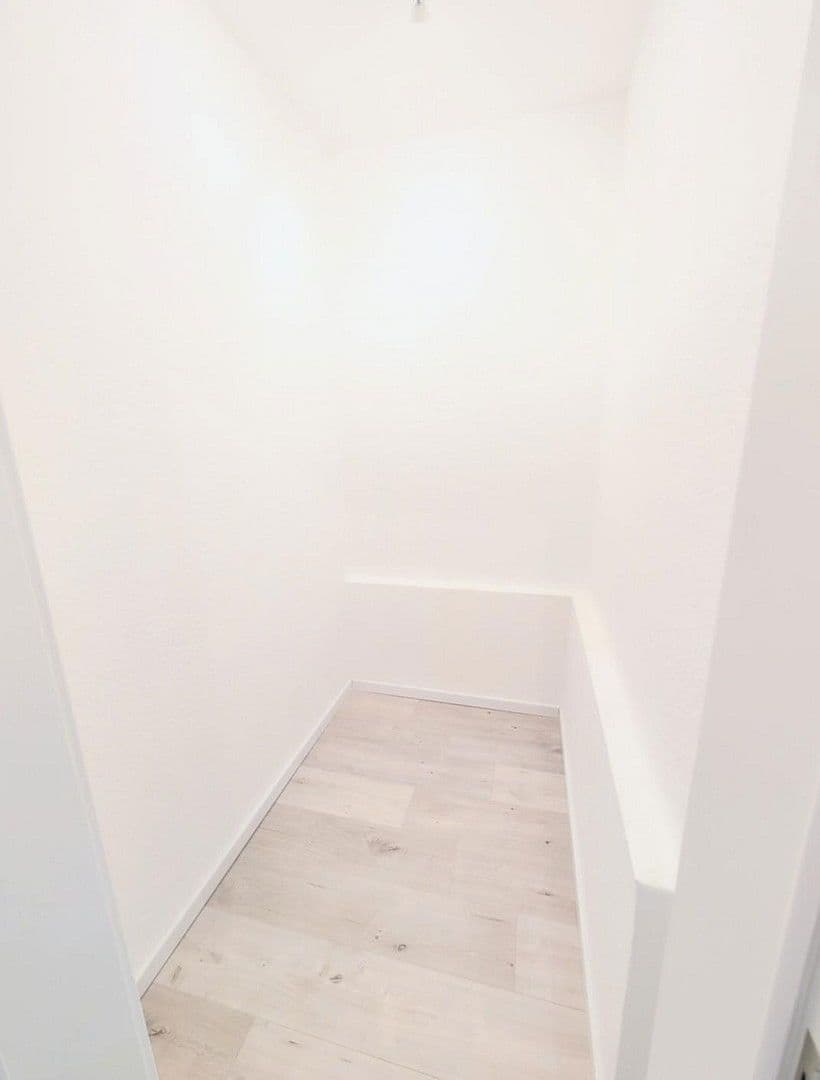 Predaj bytu 3-izbový 80 m², Ludwigshafen Gartenstadt, Porýnie-Falcko Predaj bytu 3-izbový 80 m², Ludwigshafen Gartenstadt, Porýnie-Falcko