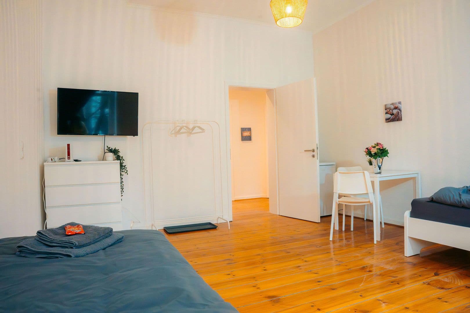 Prenájom bytu 4-izbový 118 m², Jahnstraße 7, Osnabrück, Dolné Sasko Prenájom bytu 4-izbový 118 m², Jahnstraße 7, Osnabrück, Dolné Sasko