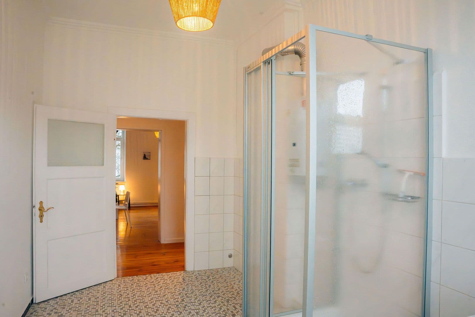 Prenájom bytu 4-izbový 118 m², Jahnstraße 7, Osnabrück, Dolné Sasko Prenájom bytu 4-izbový 118 m², Jahnstraße 7, Osnabrück, Dolné Sasko