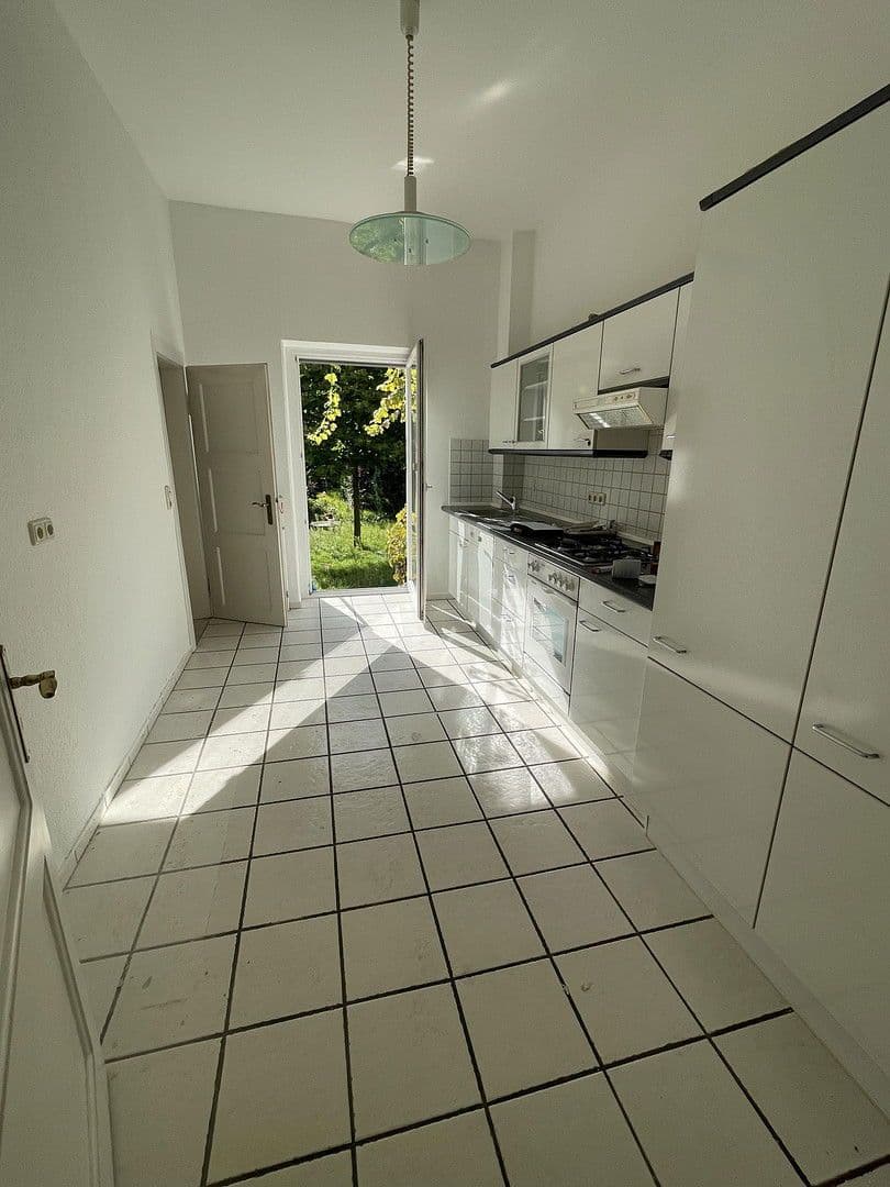 Prenájom bytu 4-izbový 120 m², Jahnstraße 7, Osnabrück, Dolné Sasko Prenájom bytu 4-izbový 120 m², Jahnstraße 7, Osnabrück, Dolné Sasko