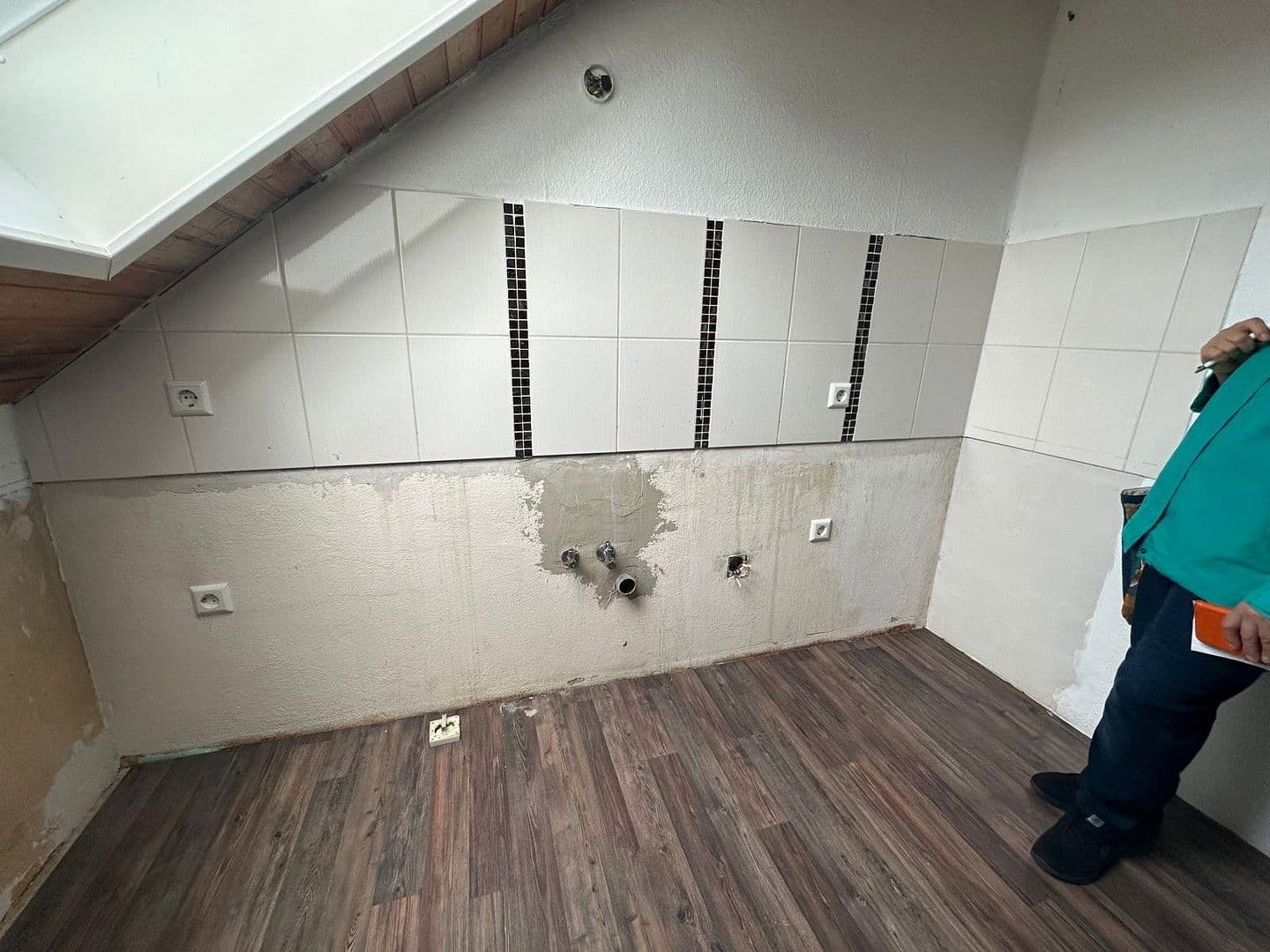 Prenájom bytu 4-izbový 80 m², Aalen, Bádensko-Wurttembersko Prenájom bytu 4-izbový 80 m², Aalen, Bádensko-Wurttembersko