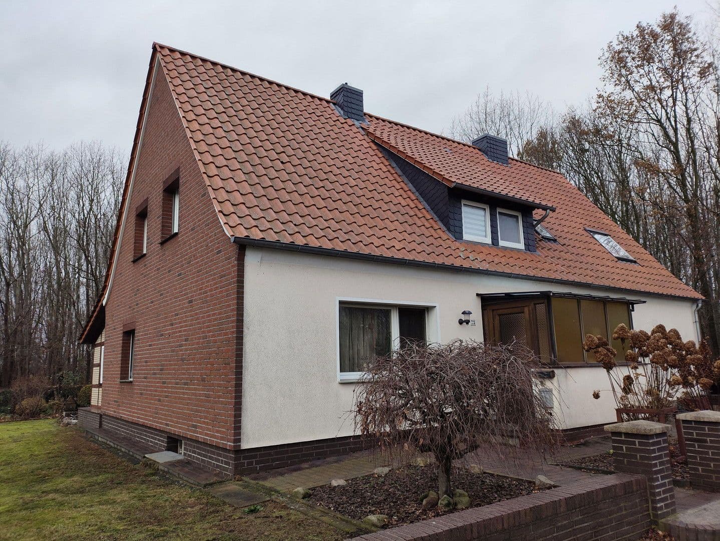 Predaj domu 167 m², pozemek 1.200 m², Wagenfeld, Dolné Sasko Predaj domu 167 m², pozemek 1.200 m², Wagenfeld, Dolné Sasko