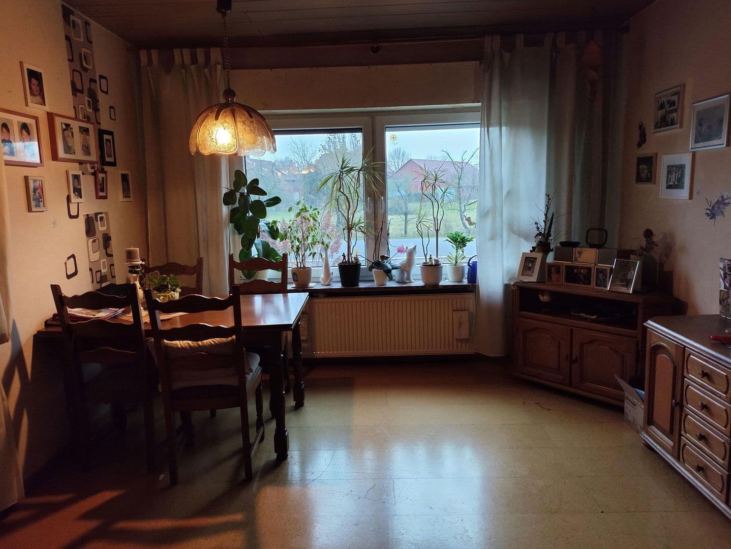 Predaj domu 167 m², pozemek 1.200 m², Wagenfeld, Dolné Sasko Predaj domu 167 m², pozemek 1.200 m², Wagenfeld, Dolné Sasko