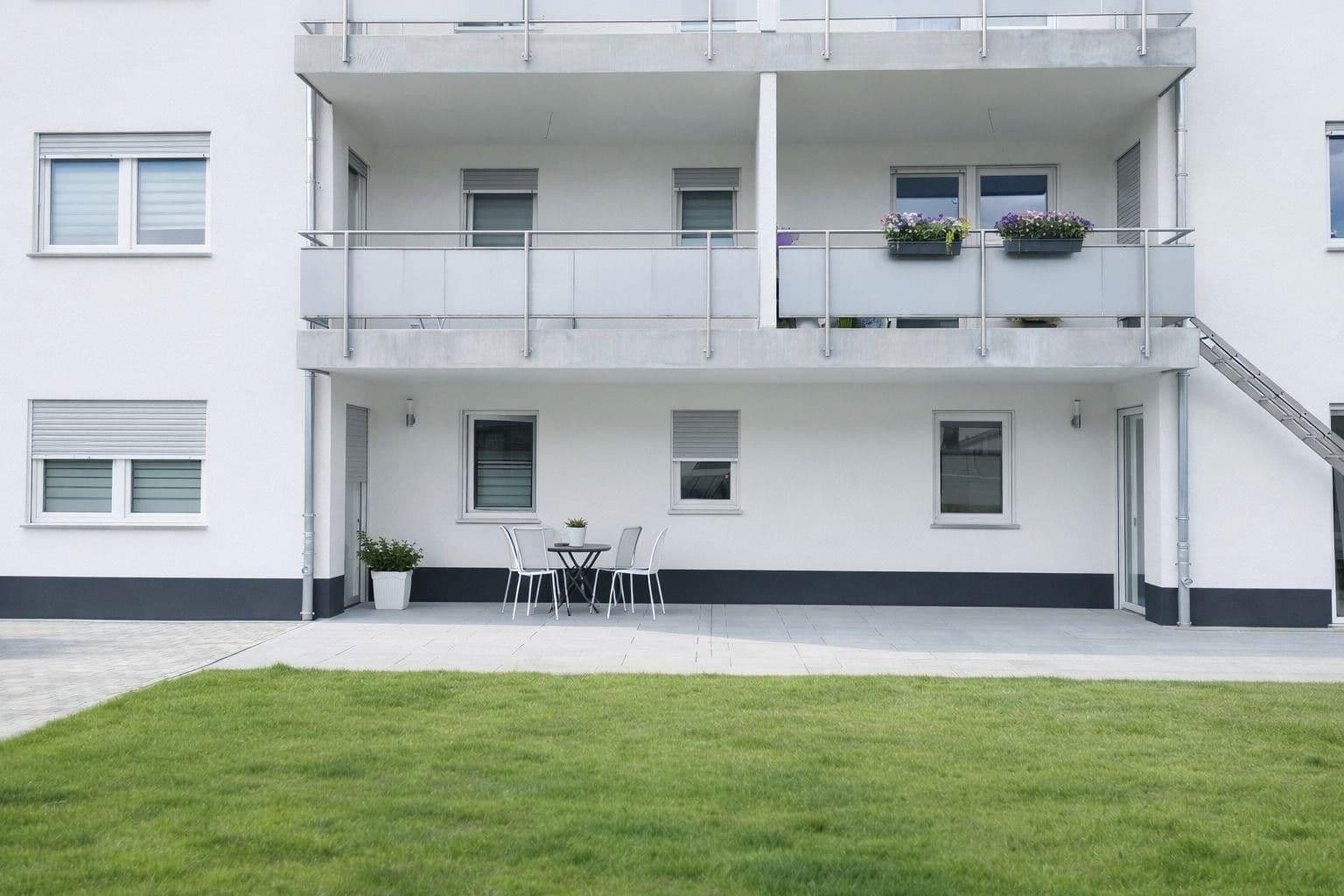 Predaj domu 469 m², pozemek 819 m², Neuwied, Porýnie-Falcko Predaj domu 469 m², pozemek 819 m², Neuwied, Porýnie-Falcko