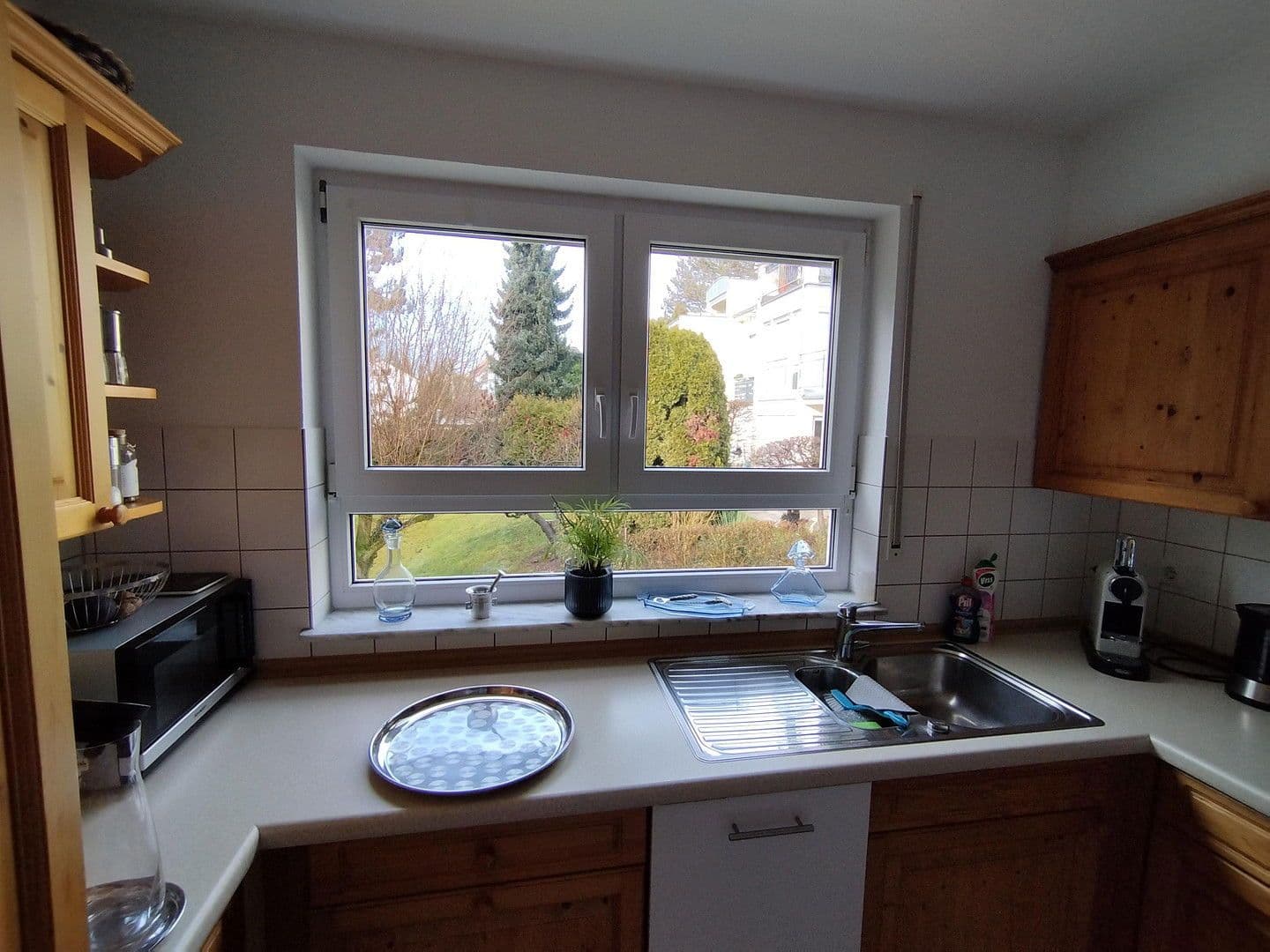 Prenájom bytu 3-izbový 83 m², Ebersbach an der Fils, Bádensko-Wurttembersko Prenájom bytu 3-izbový 83 m², Ebersbach an der Fils, Bádensko-Wurttembersko