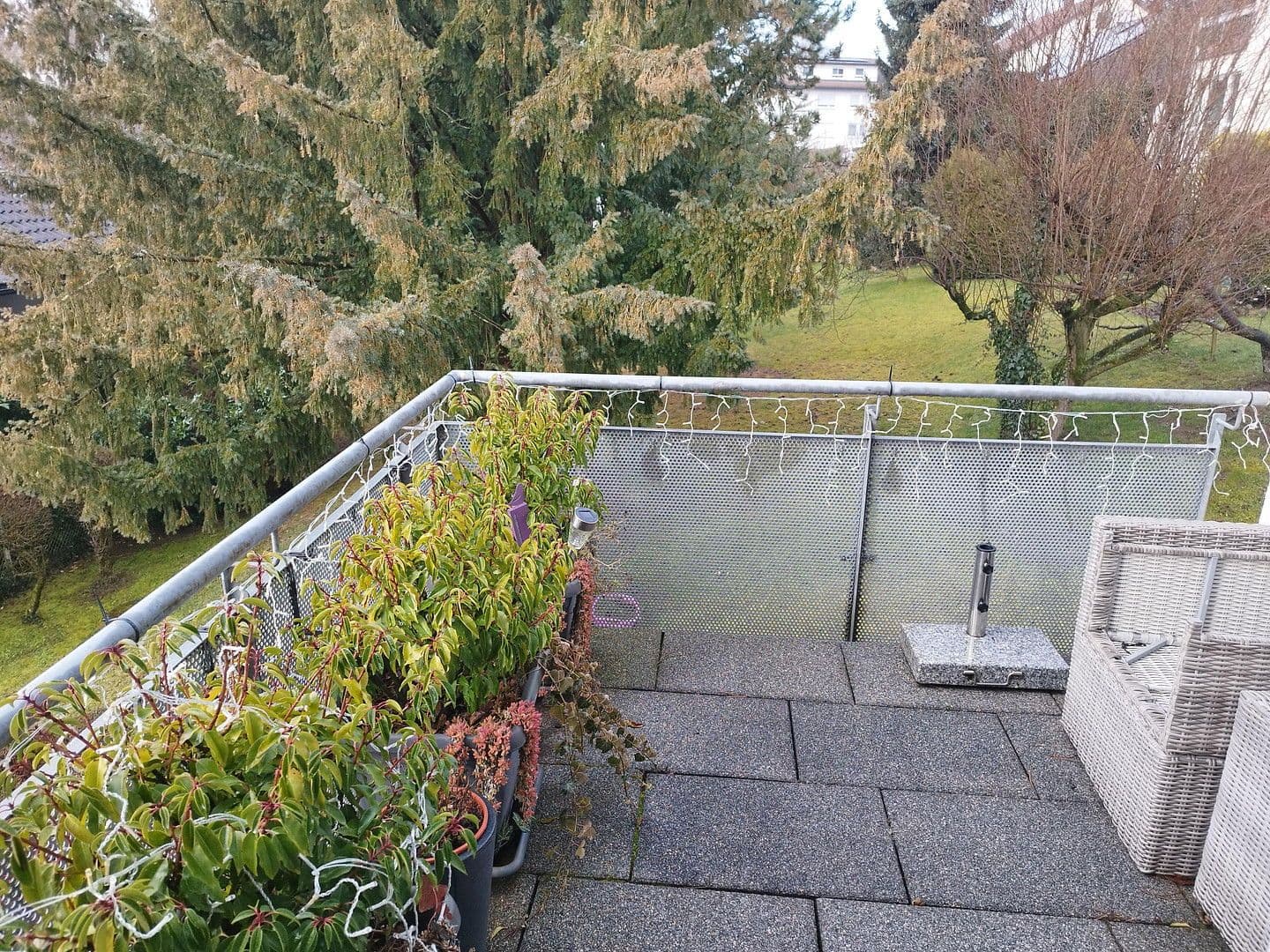 Prenájom bytu 3-izbový 83 m², Ebersbach an der Fils, Bádensko-Wurttembersko Prenájom bytu 3-izbový 83 m², Ebersbach an der Fils, Bádensko-Wurttembersko