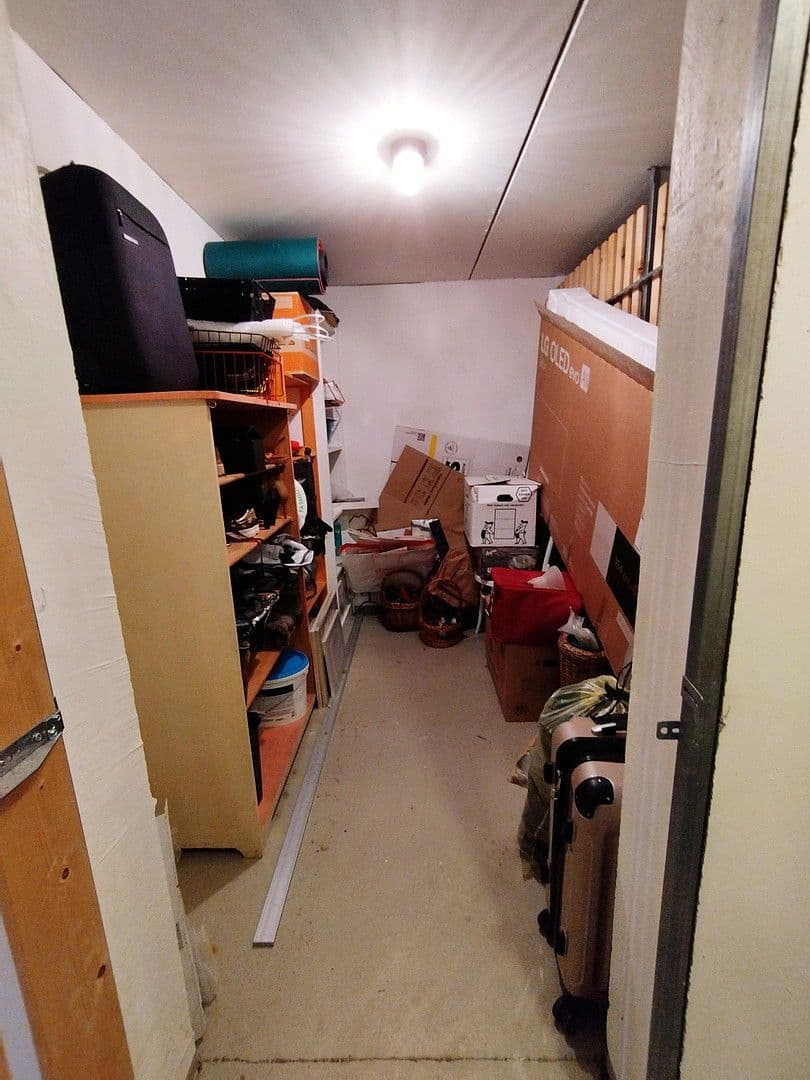 Prenájom bytu 3-izbový 83 m², Ebersbach an der Fils, Bádensko-Wurttembersko Prenájom bytu 3-izbový 83 m², Ebersbach an der Fils, Bádensko-Wurttembersko