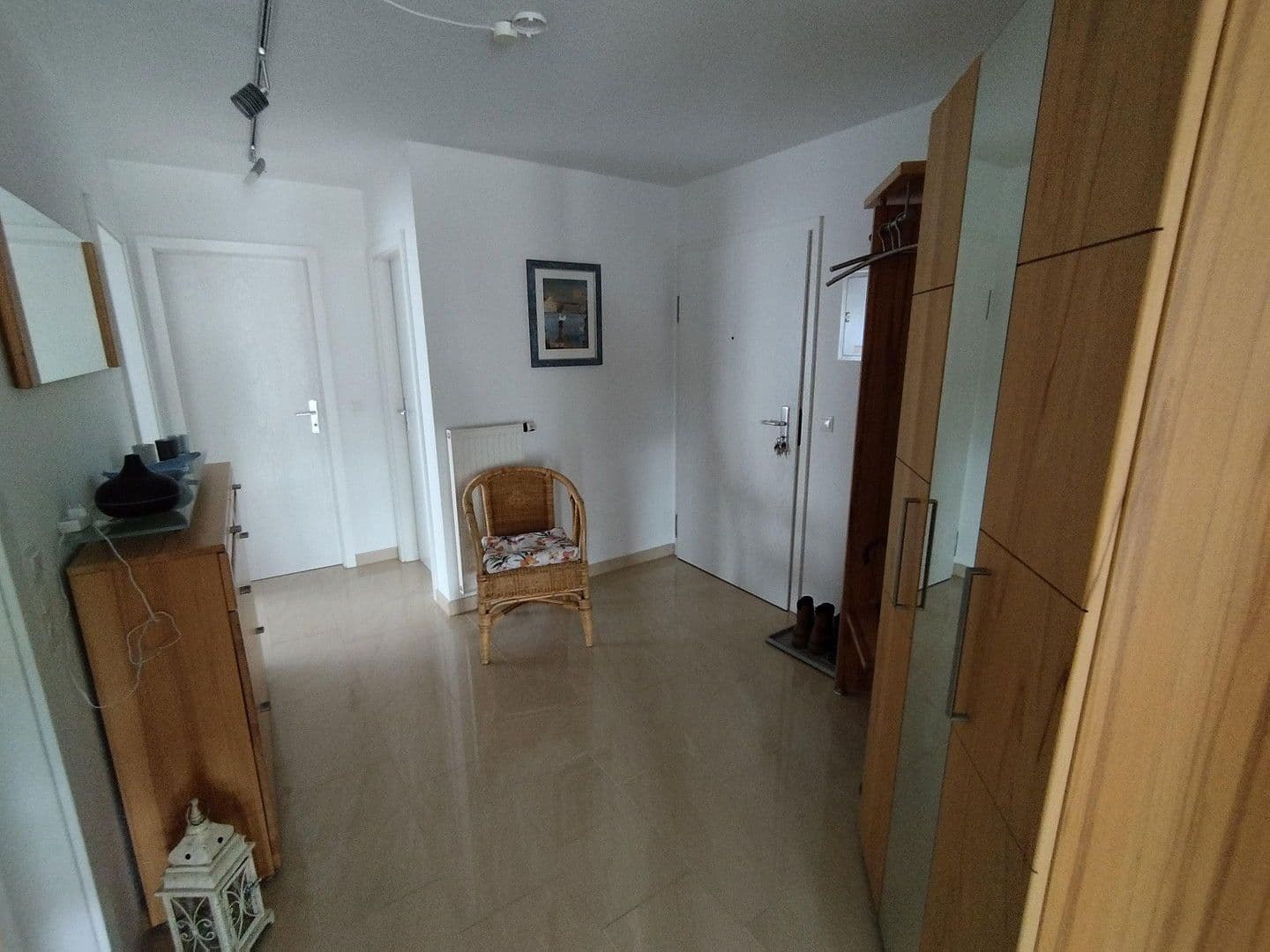 Prenájom bytu 3-izbový 83 m², Ebersbach an der Fils, Bádensko-Wurttembersko Prenájom bytu 3-izbový 83 m², Ebersbach an der Fils, Bádensko-Wurttembersko