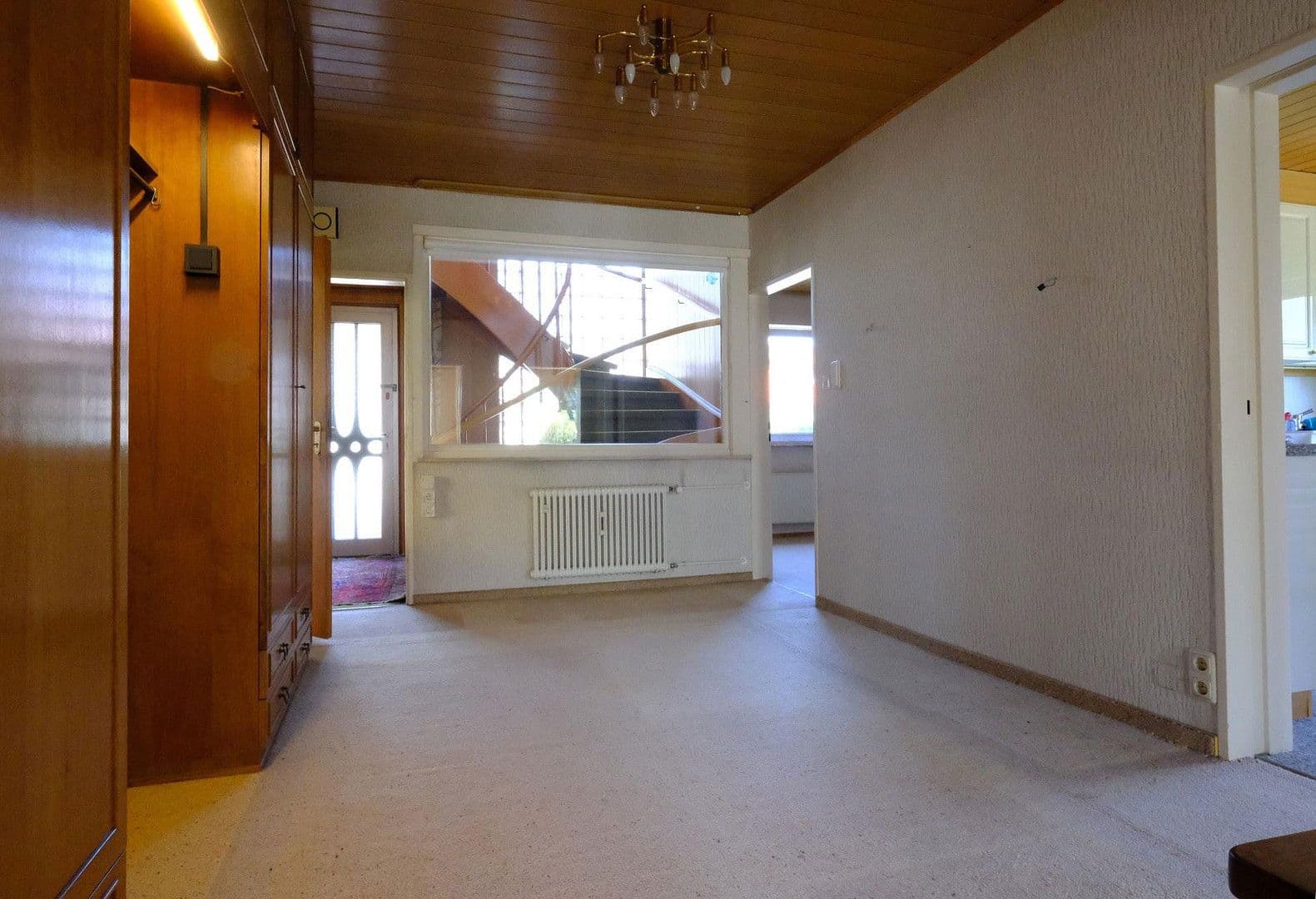 Predaj domu 283 m², pozemek 831 m², Maintal, Hesensko Predaj domu 283 m², pozemek 831 m², Maintal, Hesensko