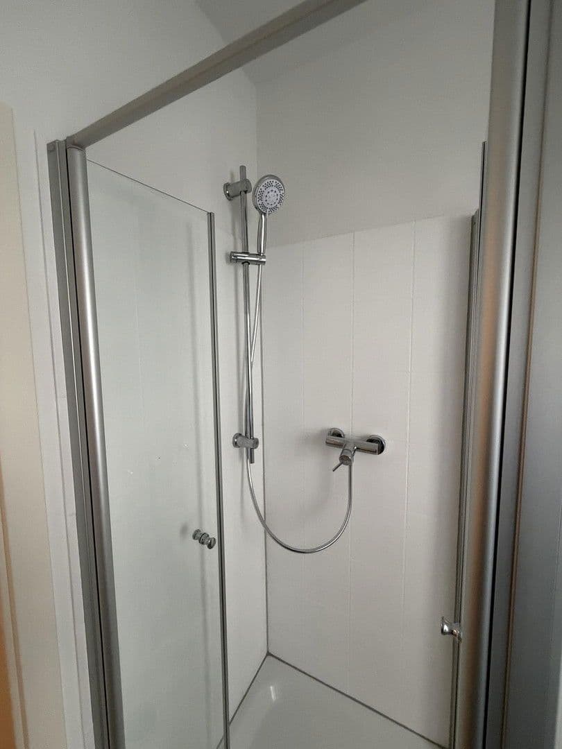 Prenájom bytu 2-izbový 51 m², Mauerweg 12, Frankfurt, Hesensko Prenájom bytu 2-izbový 51 m², Mauerweg 12, Frankfurt, Hesensko