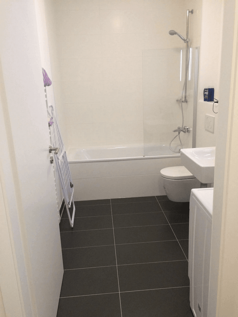 Prenájom bytu 2-izbový 52 m², München, Bavorsko Prenájom bytu 2-izbový 52 m², München, Bavorsko