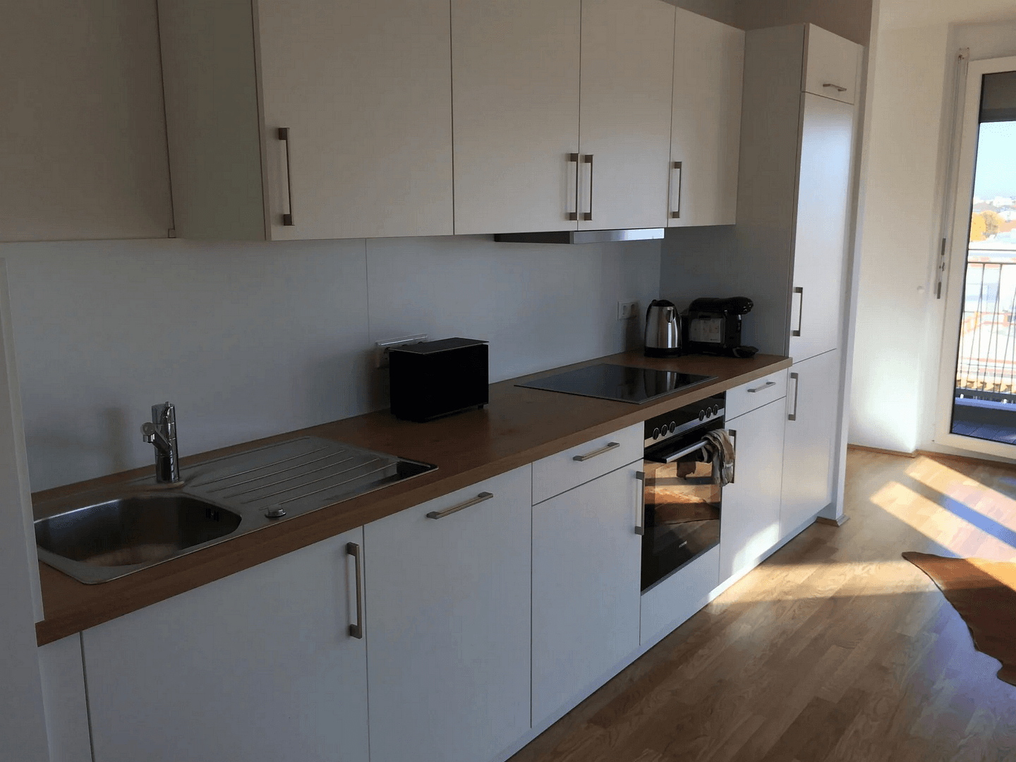 Prenájom bytu 2-izbový 52 m², München, Bavorsko Prenájom bytu 2-izbový 52 m², München, Bavorsko