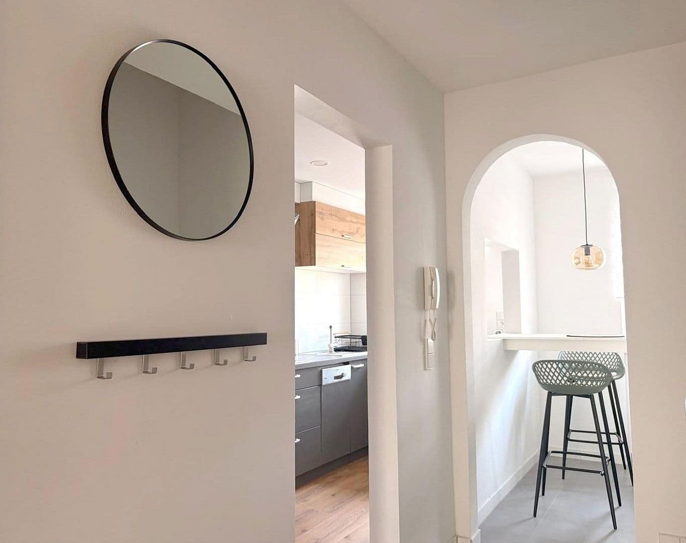 Prenájom bytu 3-izbový 80 m², Hockenheim, Bádensko-Wurttembersko Prenájom bytu 3-izbový 80 m², Hockenheim, Bádensko-Wurttembersko