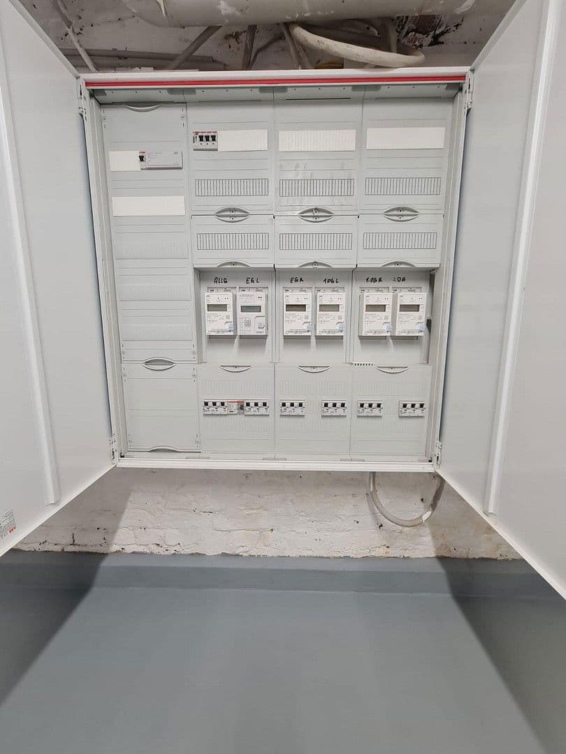 Predaj domu 309 m², pozemek 266 m², Liebknechtstraße 79, Oberhausen, Severné Porýnie - Westfálsko Predaj domu 309 m², pozemek 266 m², Liebknechtstraße 79, Oberhausen, Severné Porýnie - Westfálsko