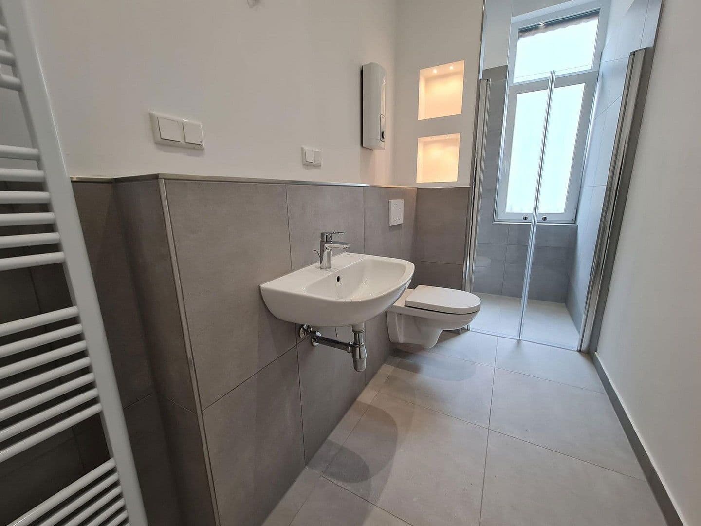 Predaj domu 309 m², pozemek 266 m², Liebknechtstraße 79, Oberhausen, Severné Porýnie - Westfálsko Predaj domu 309 m², pozemek 266 m², Liebknechtstraße 79, Oberhausen, Severné Porýnie - Westfálsko