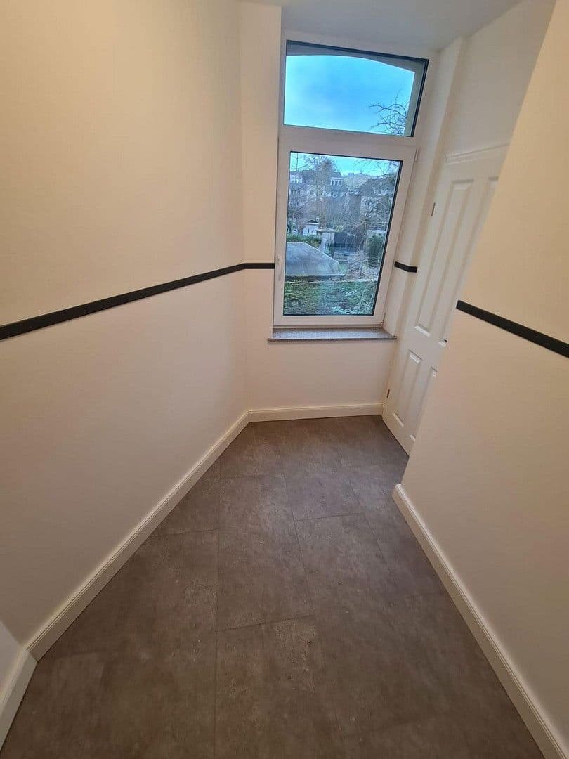 Predaj domu 309 m², pozemek 266 m², Liebknechtstraße 79, Oberhausen, Severné Porýnie - Westfálsko Predaj domu 309 m², pozemek 266 m², Liebknechtstraße 79, Oberhausen, Severné Porýnie - Westfálsko