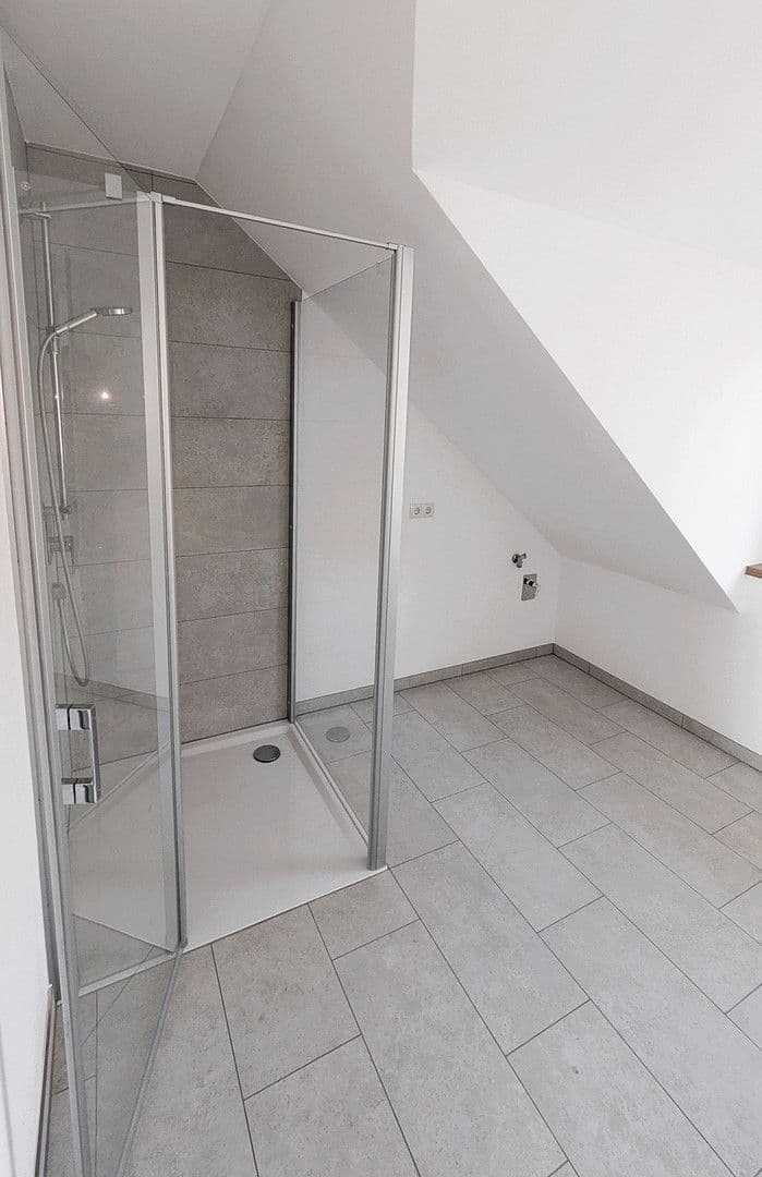 Prenájom bytu 4-izbový 95 m², Schweitenkirchen, Bavorsko Prenájom bytu 4-izbový 95 m², Schweitenkirchen, Bavorsko