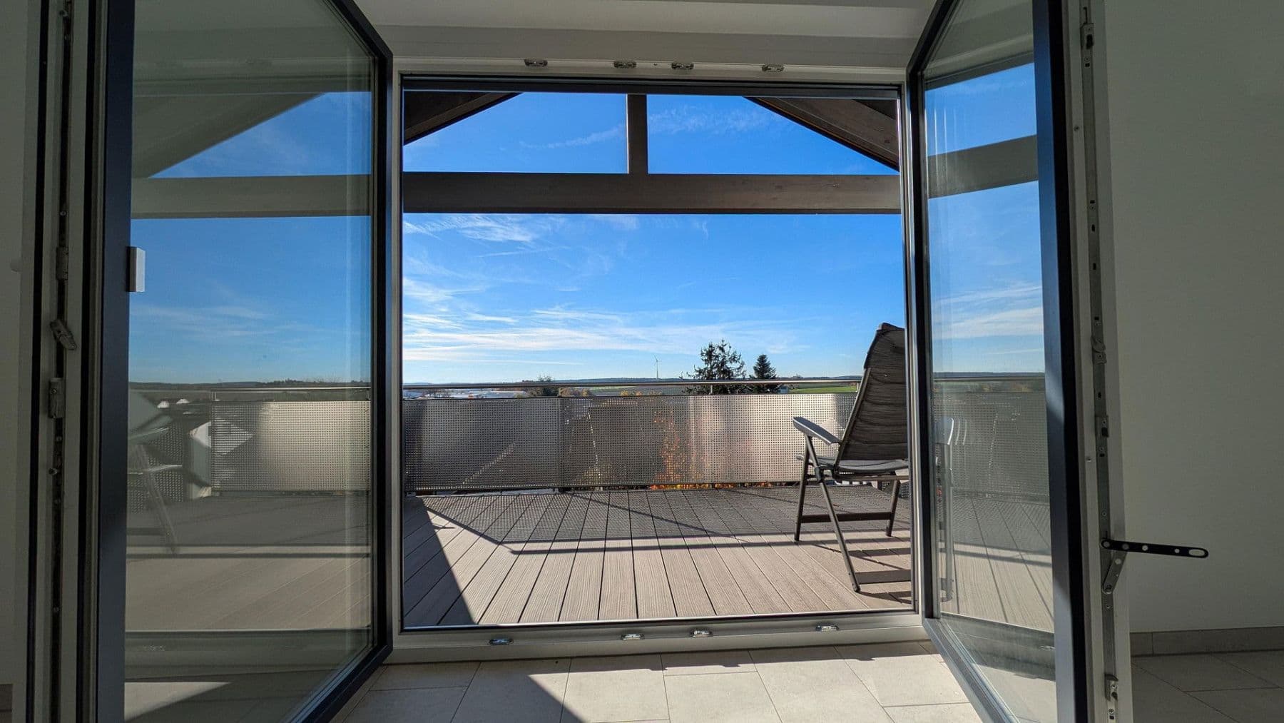 Prenájom bytu 4-izbový 95 m², Schweitenkirchen, Bavorsko Prenájom bytu 4-izbový 95 m², Schweitenkirchen, Bavorsko