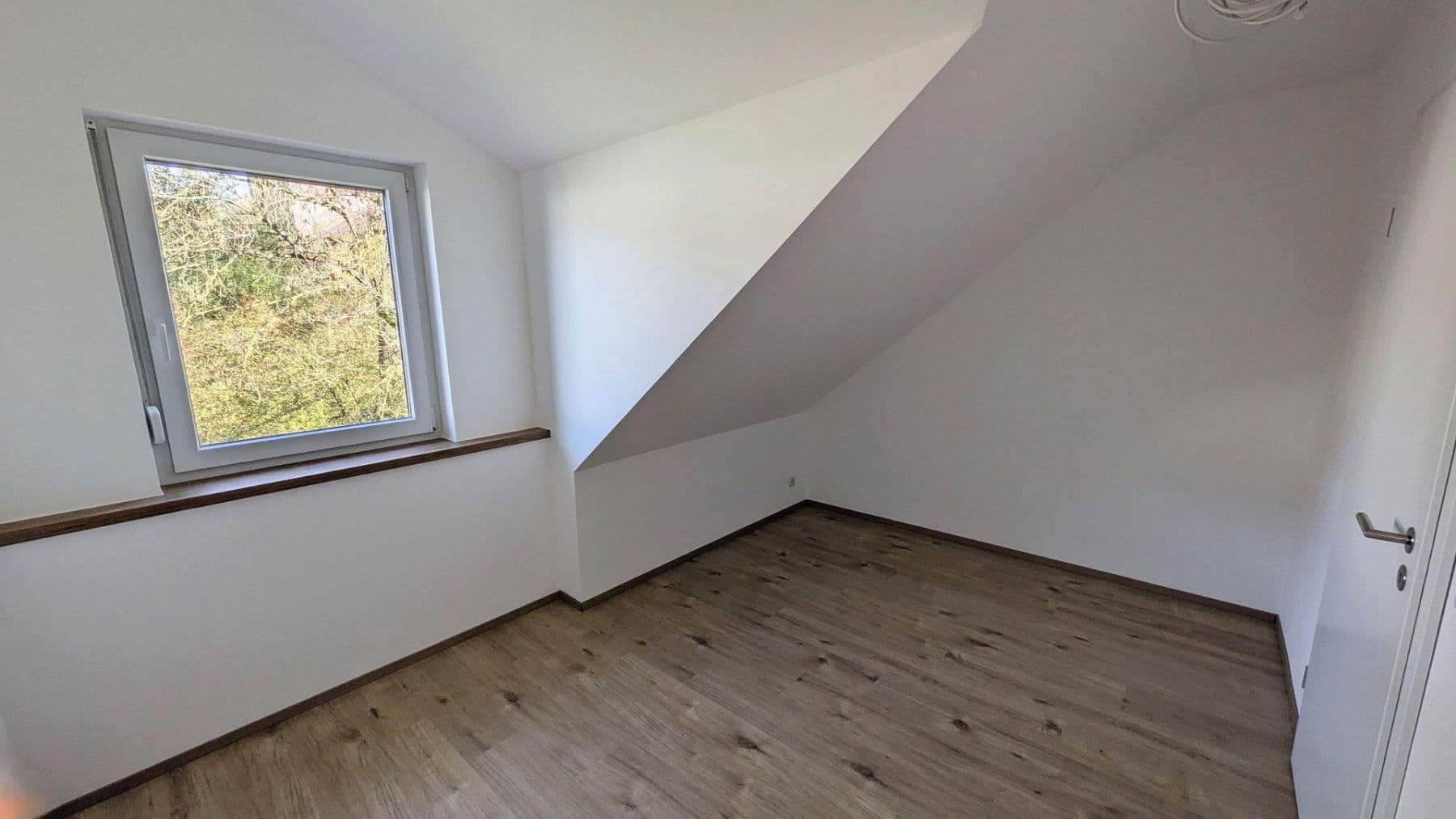 Prenájom bytu 4-izbový 95 m², Schweitenkirchen, Bavorsko Prenájom bytu 4-izbový 95 m², Schweitenkirchen, Bavorsko