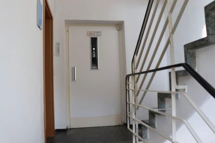 Predaj domu 882 m², pozemek 228 m², Bahnhofstraße 41, Geislingen an der Steige, Bádensko-Wurttembersko Predaj domu 882 m², pozemek 228 m², Bahnhofstraße 41, Geislingen an der Steige, Bádensko-Wurttembersko