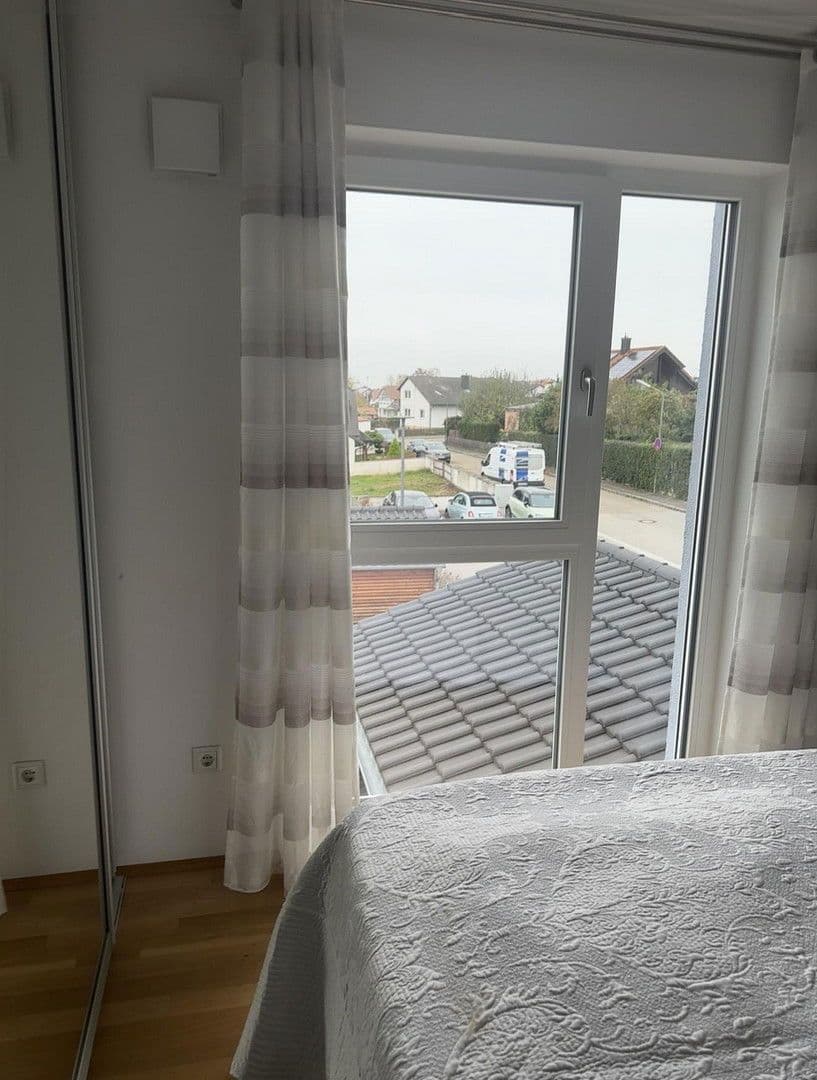 Predaj domu 146 m², pozemek 278 m², Schubertstraße 12, Großmehring, Bavorsko Predaj domu 146 m², pozemek 278 m², Schubertstraße 12, Großmehring, Bavorsko