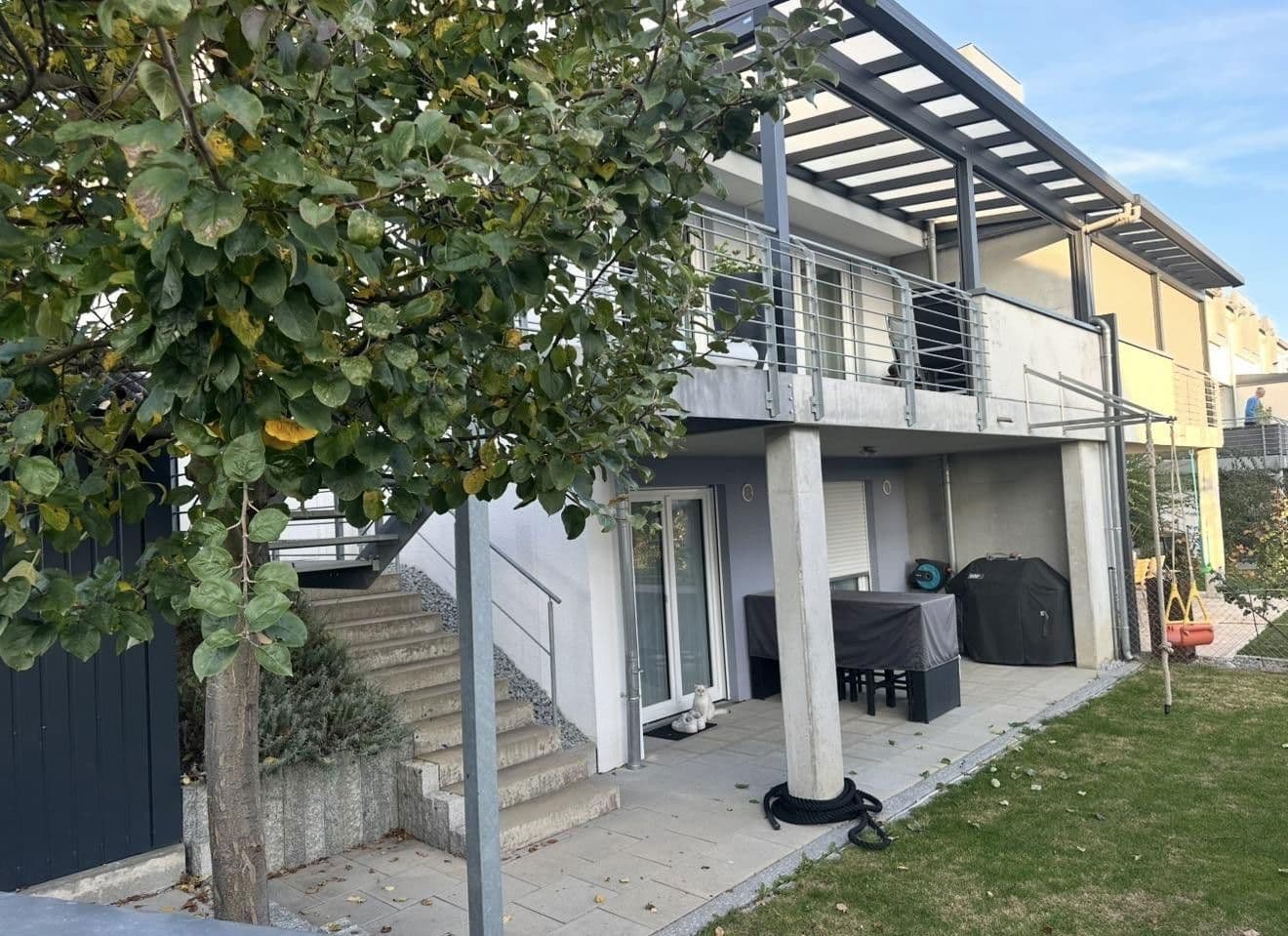 Predaj domu 146 m², pozemek 278 m², Schubertstraße 12, Großmehring, Bavorsko Predaj domu 146 m², pozemek 278 m², Schubertstraße 12, Großmehring, Bavorsko