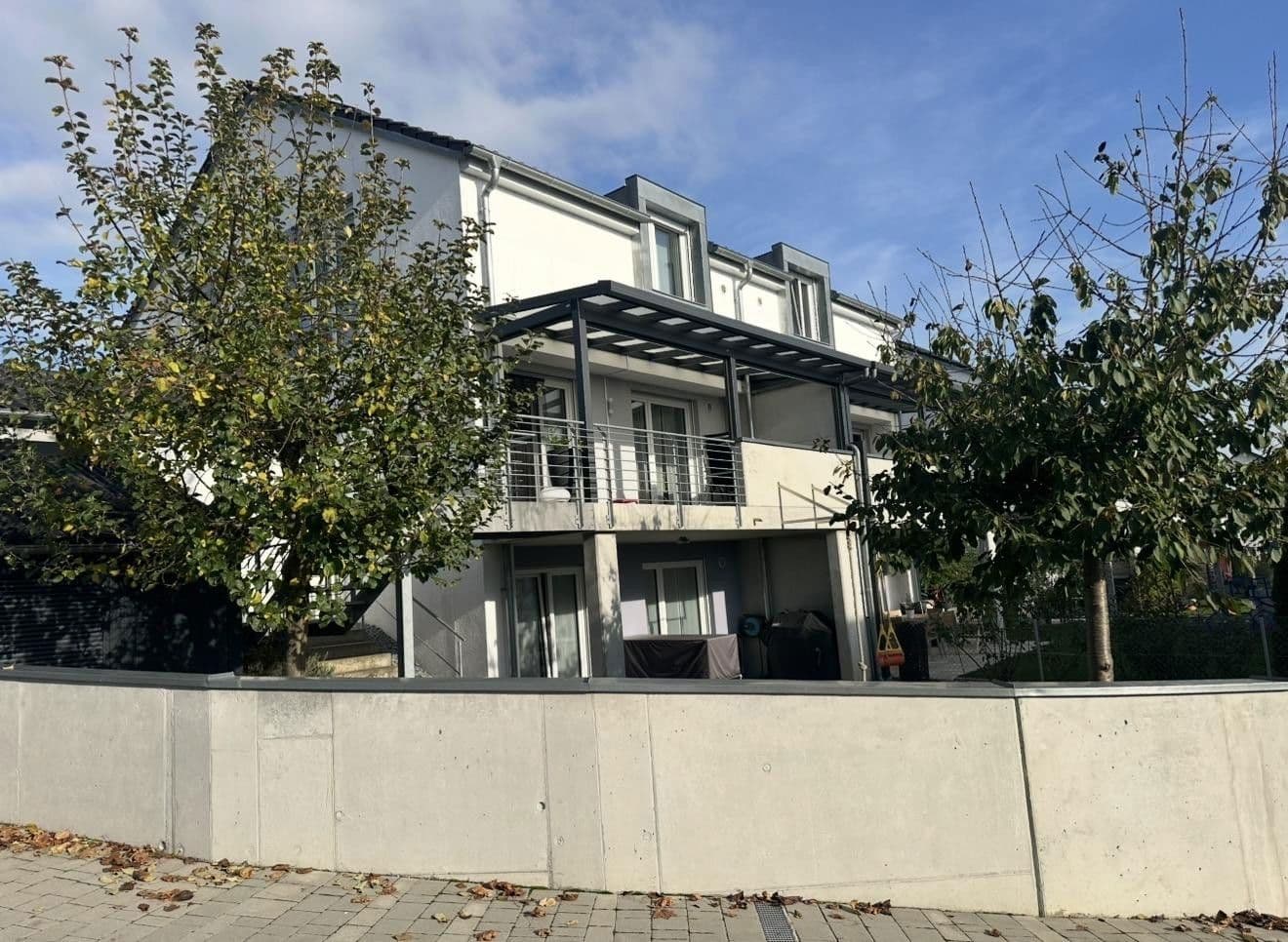 Predaj domu 146 m², pozemek 278 m², Schubertstraße 12, Großmehring, Bavorsko Predaj domu 146 m², pozemek 278 m², Schubertstraße 12, Großmehring, Bavorsko